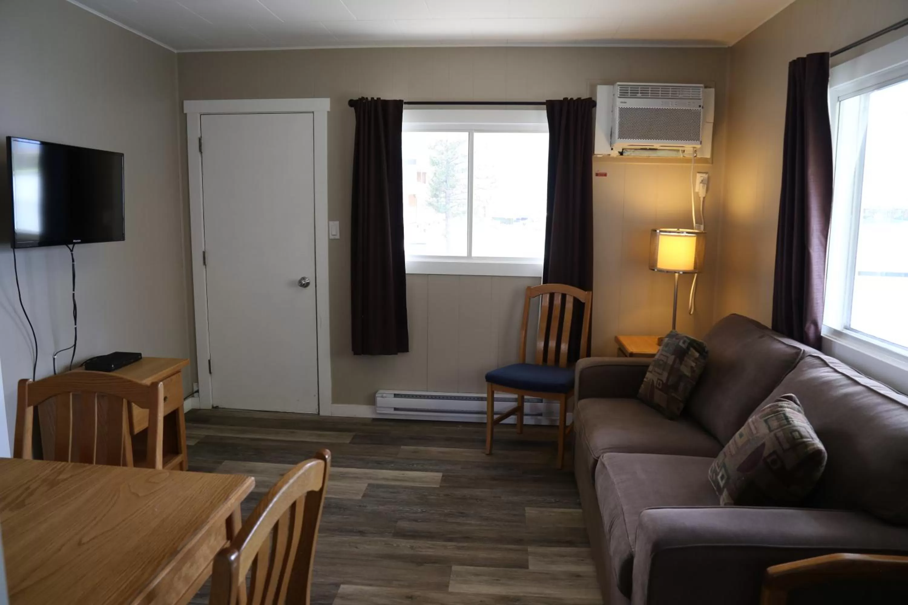 Living room in Richter Pass Beach Resort