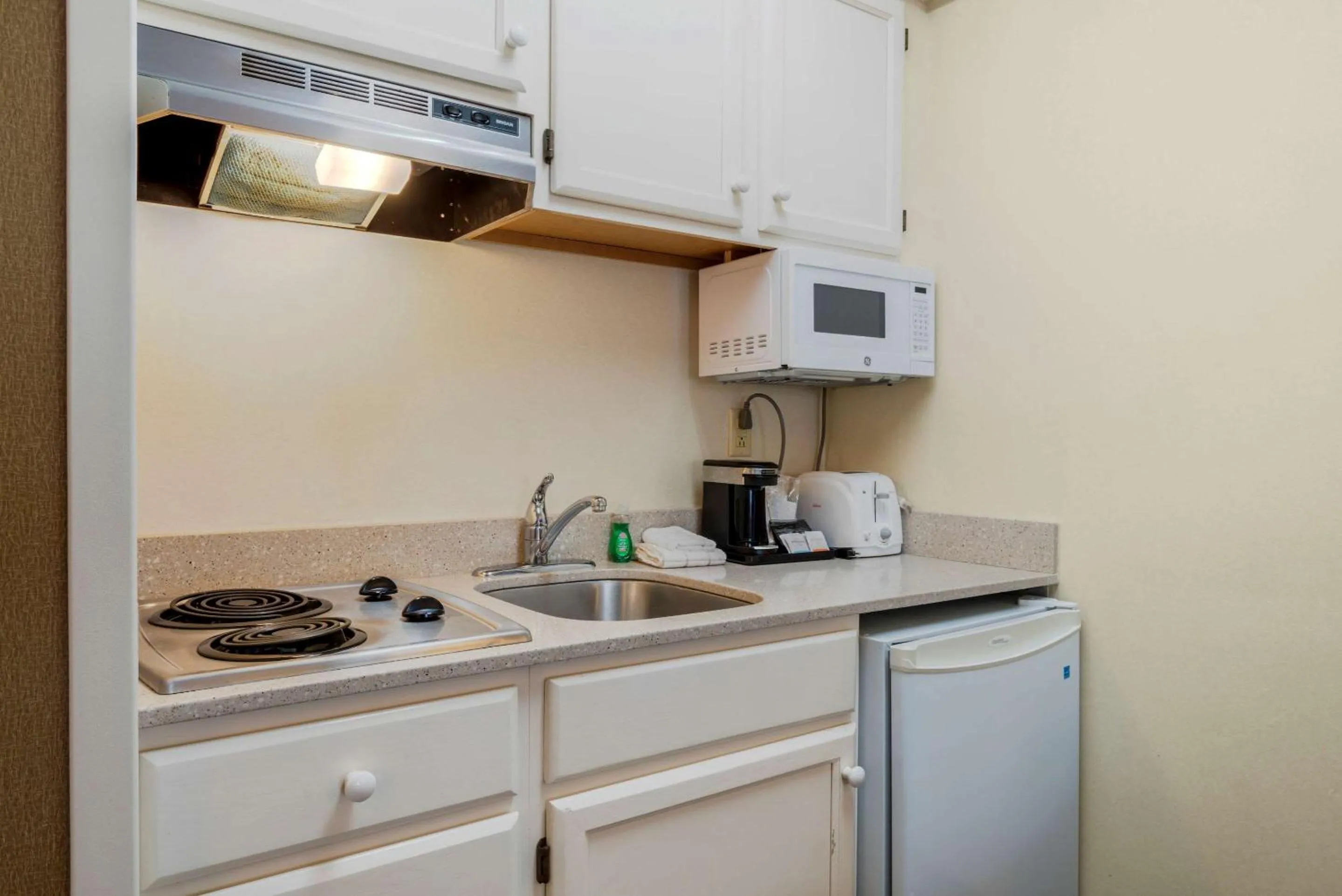 Bedroom in Comfort Inn Ocean City Boardwalk