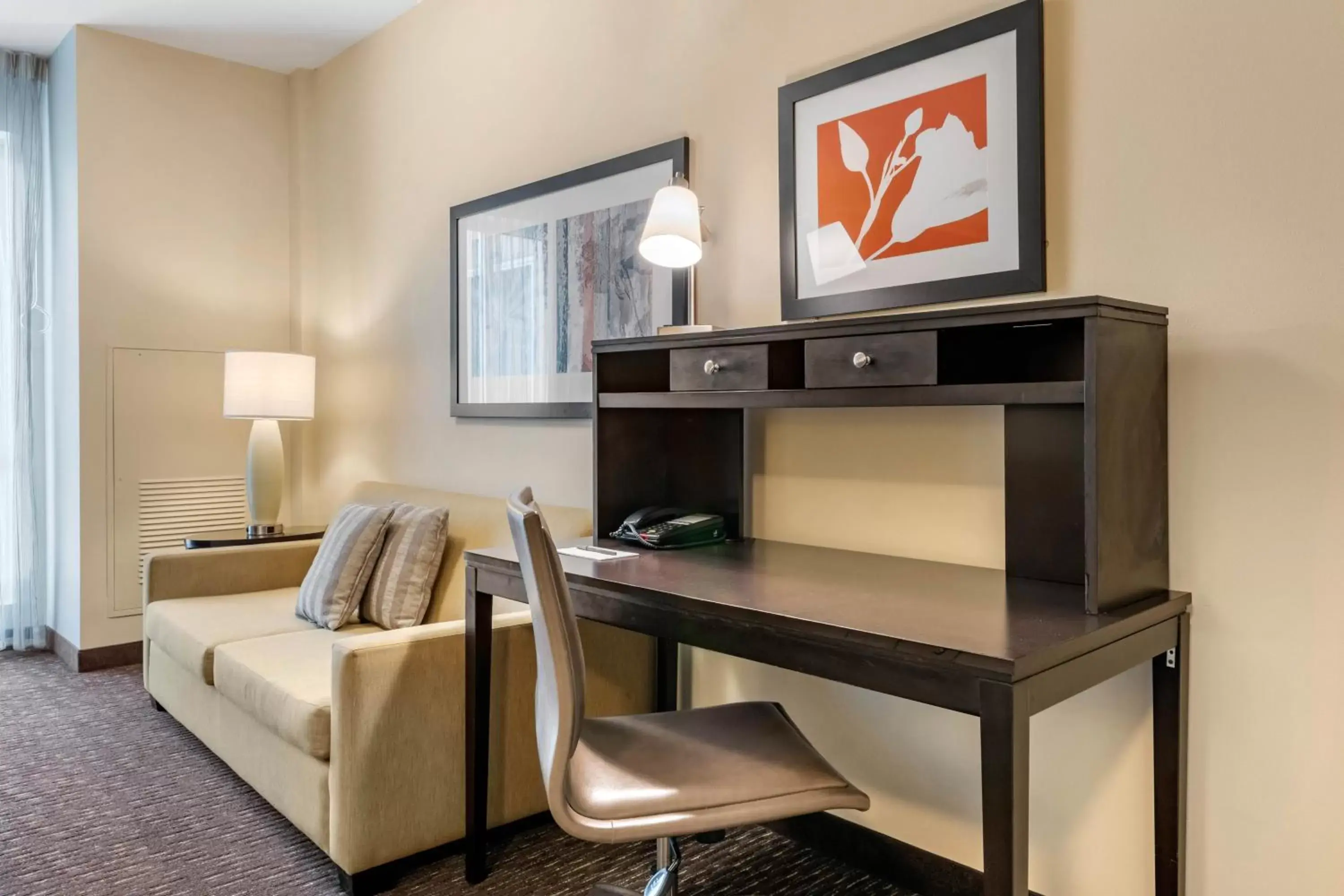 Seating Area in Staybridge Suites St. Petersburg FL, an IHG Hotel