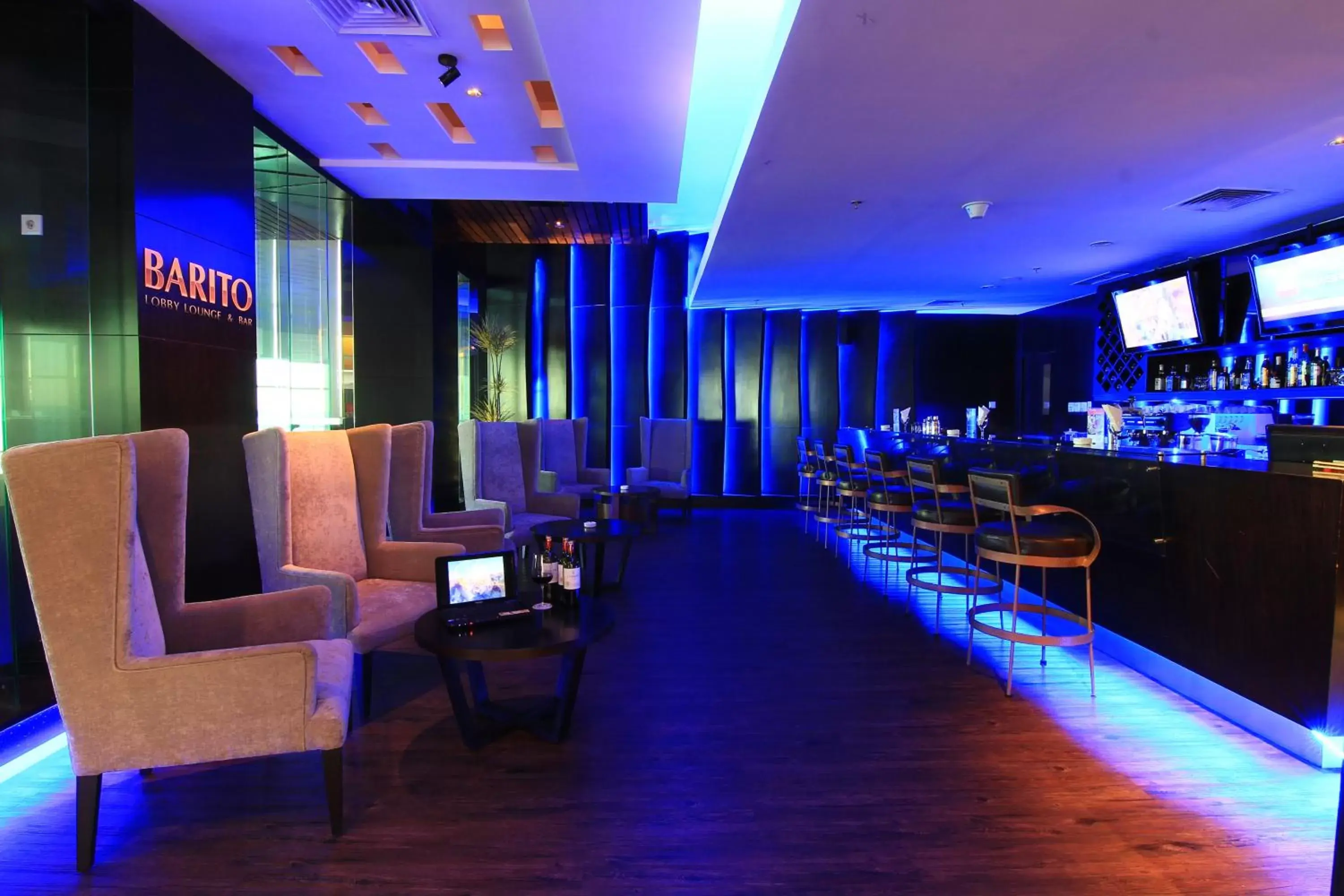 Lounge or bar in Swiss-Belhotel Balikpapan