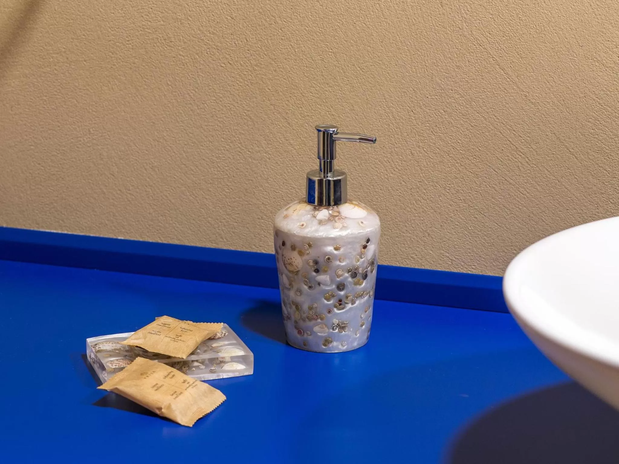 Bathroom in Tra Le Braccia di Morfeo