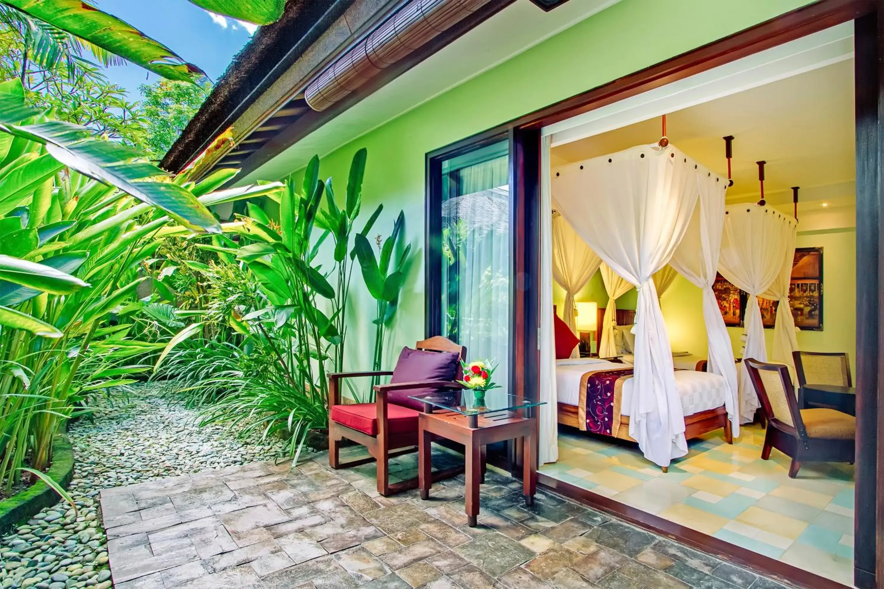 Seating area in Rama Beach Resort And Villas