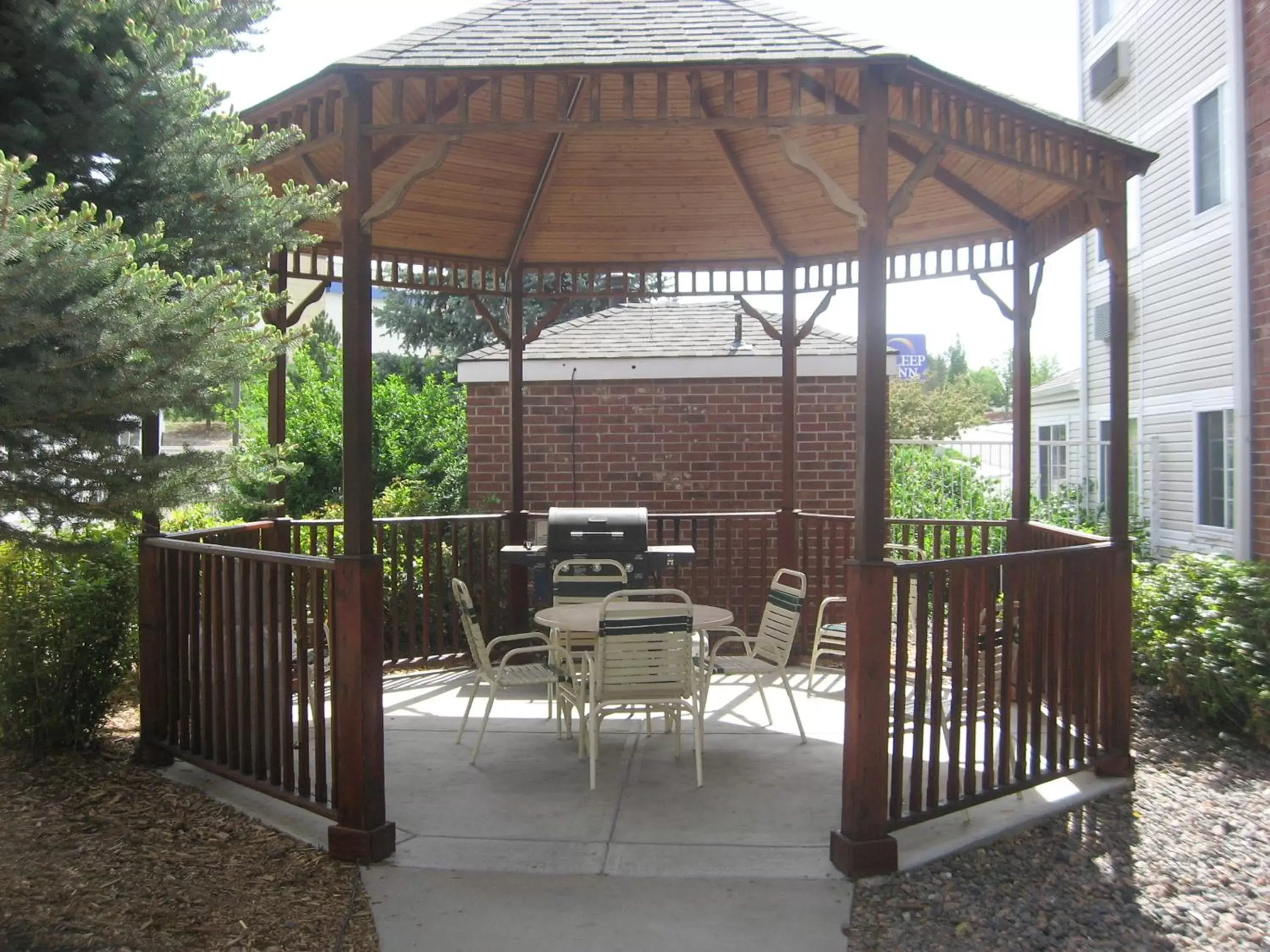 Patio in Extended Stay America Suites - Denver - Tech Center South - Greenwood Village