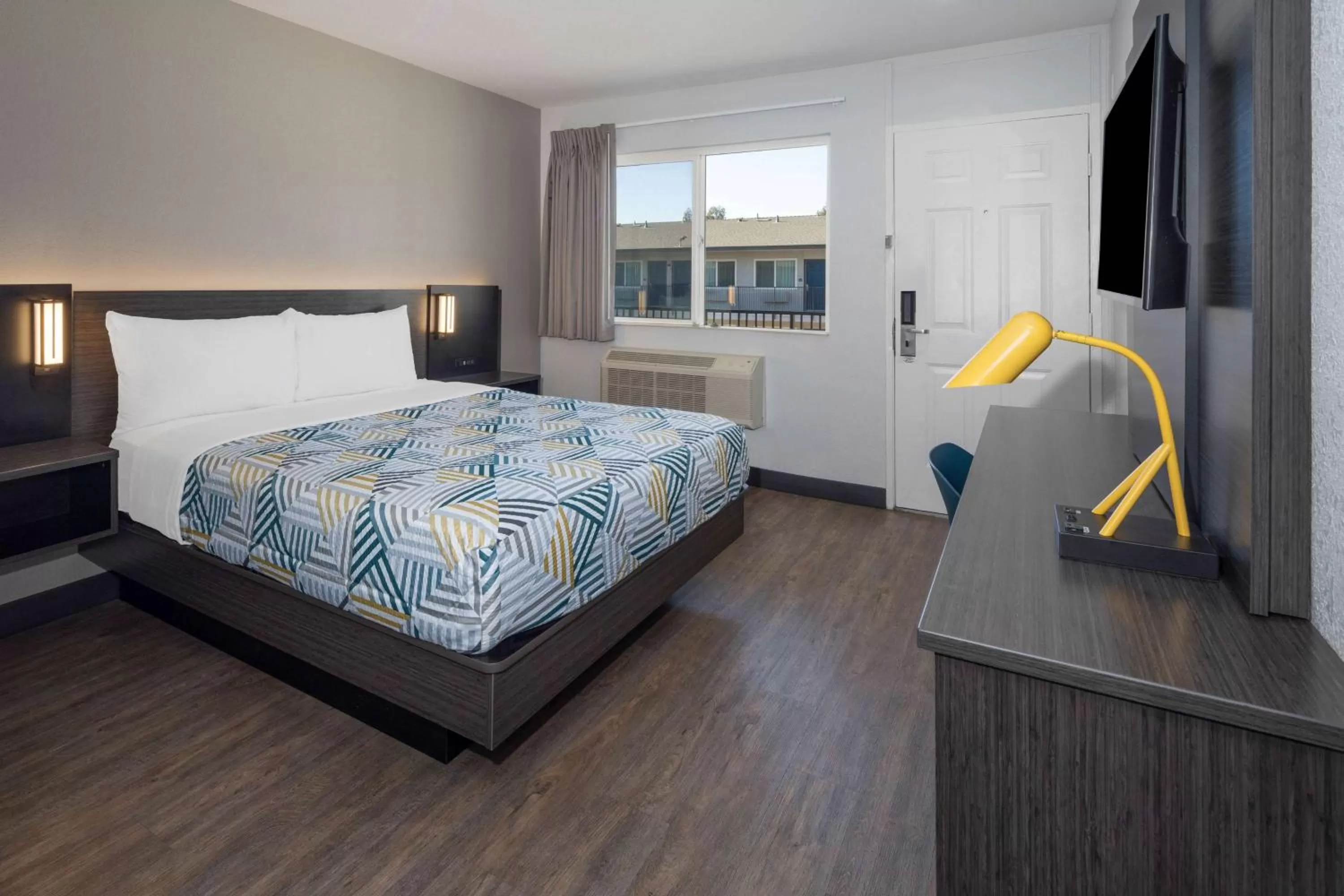 Photo of the whole room, Bed in Motel 6-Fontana, CA