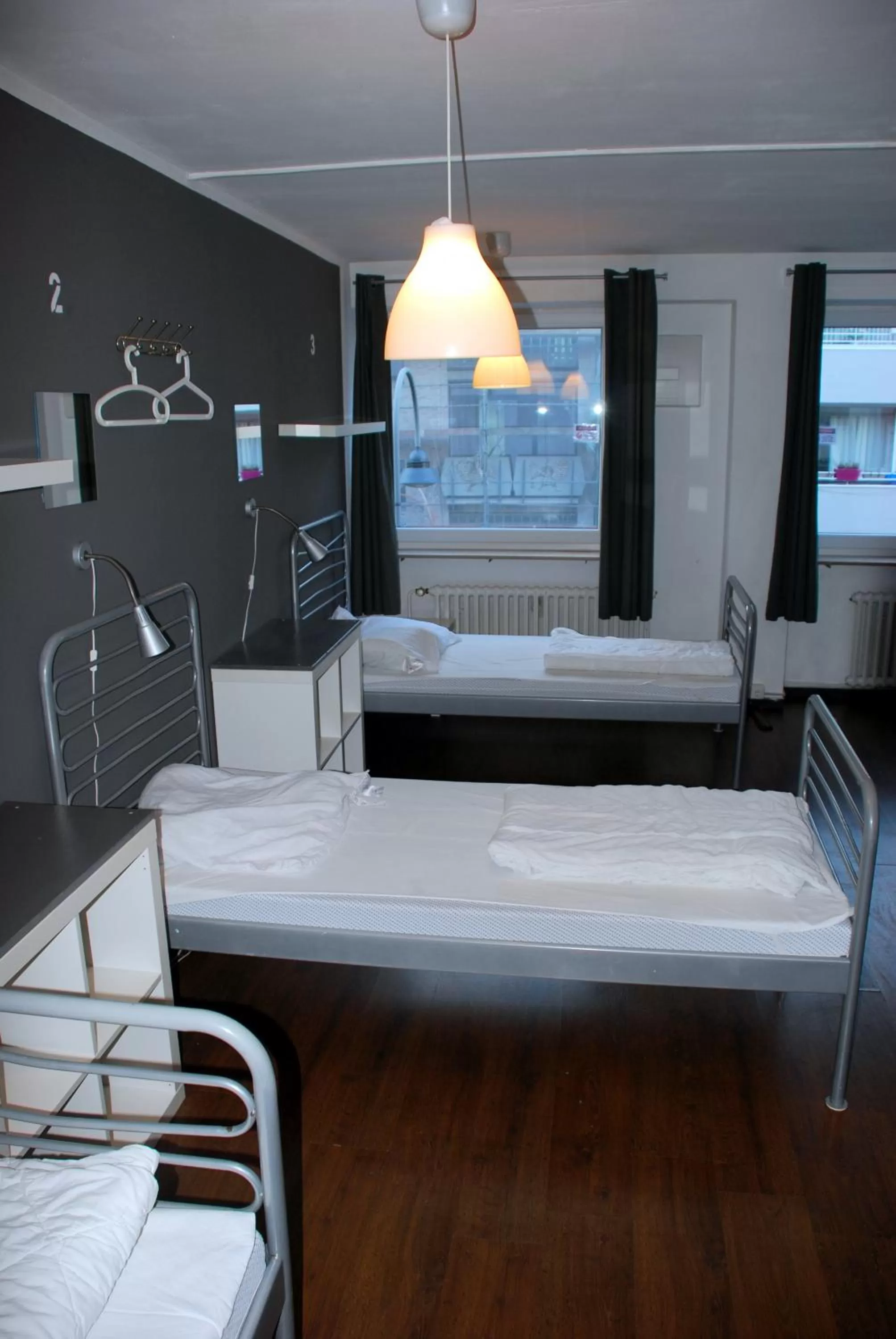 Bedroom, Bed in Station - Hostel for Backpackers