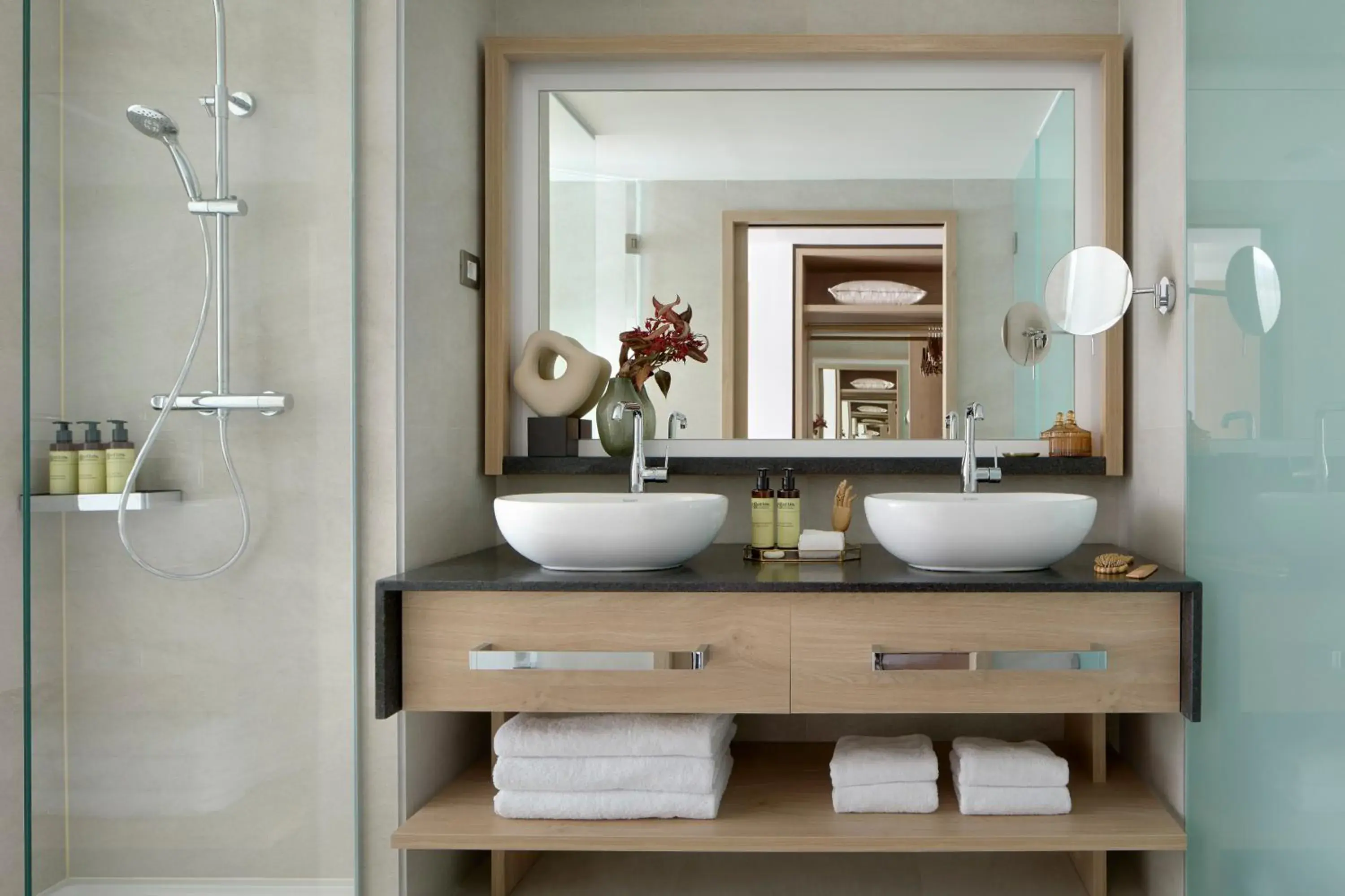 Bathroom in ME Barcelona Bathroom in ME Barcelona