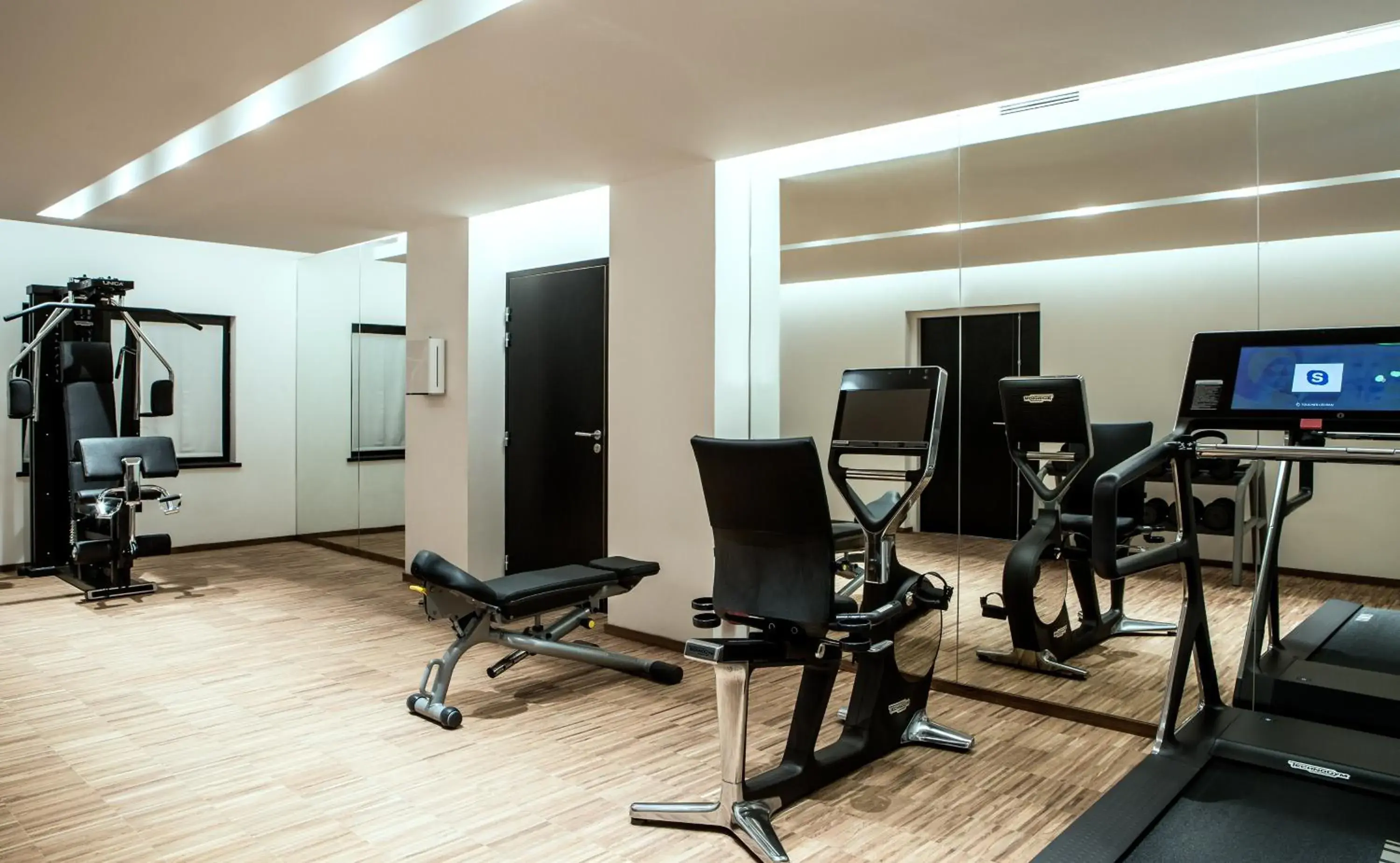Fitness centre/facilities, Fitness Center/Facilities in Hotel Louvre Lens - Esprit de France