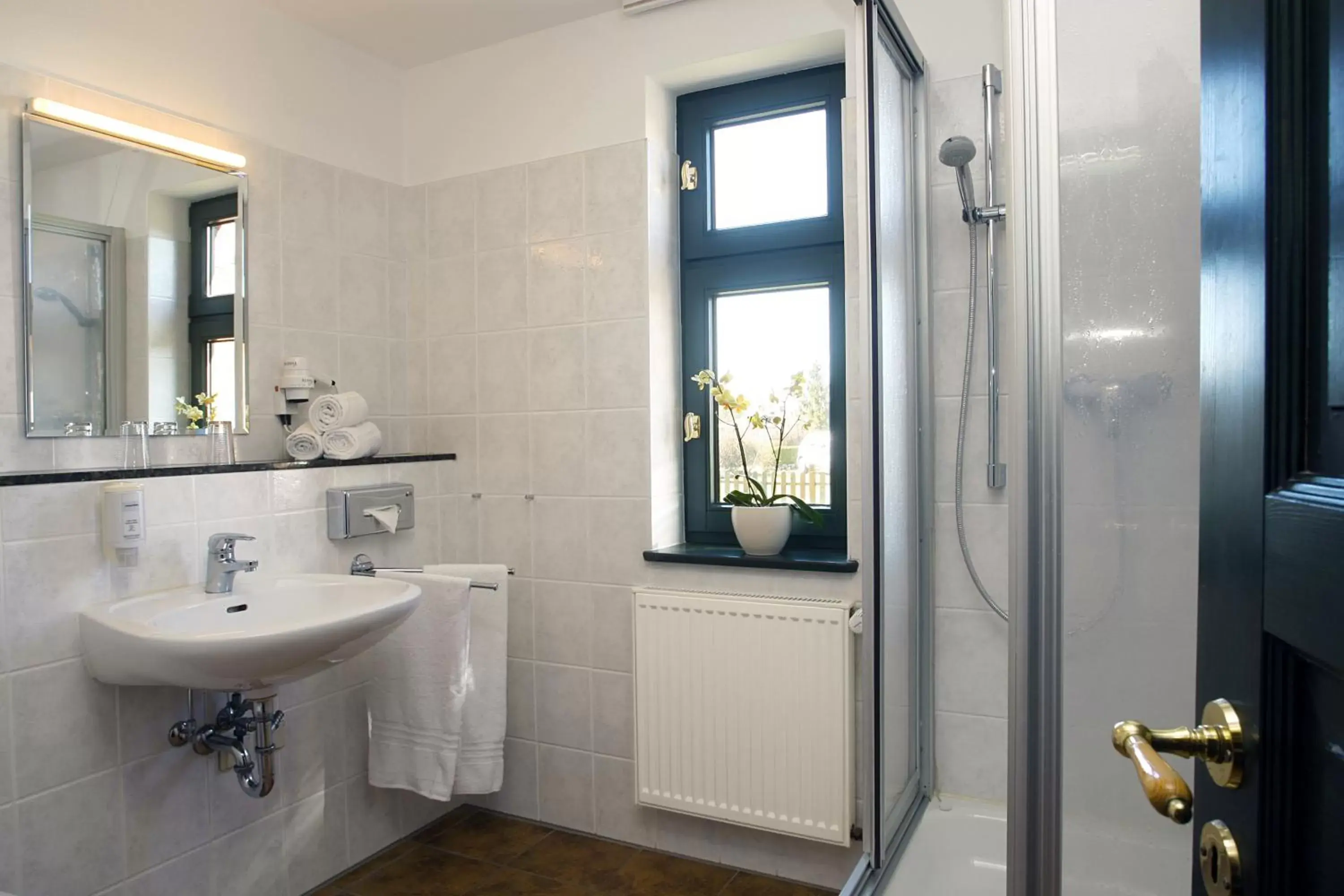 Bathroom in Precise Resort Rügen & SPLASH Erlebniswelt