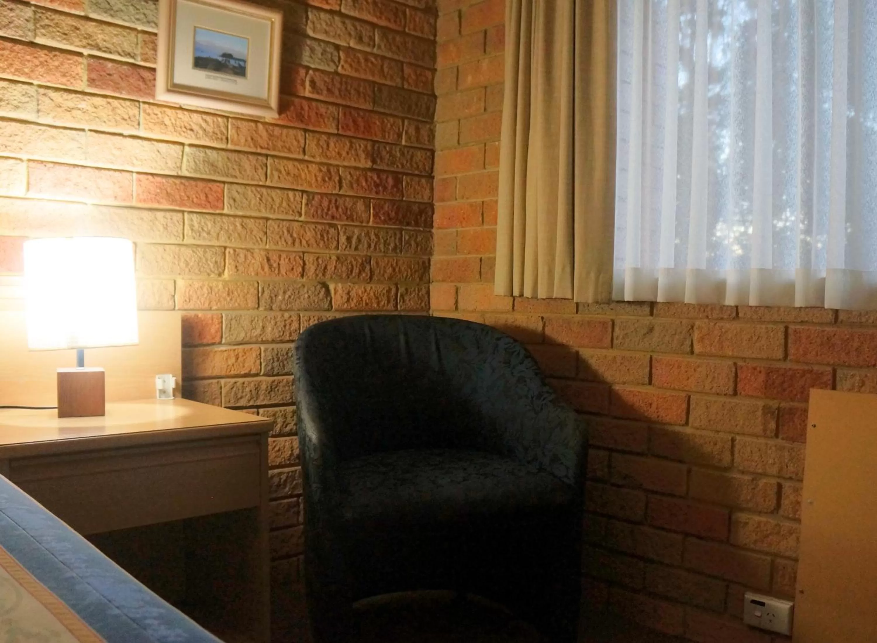 Seating area in Panorama Motor Inn