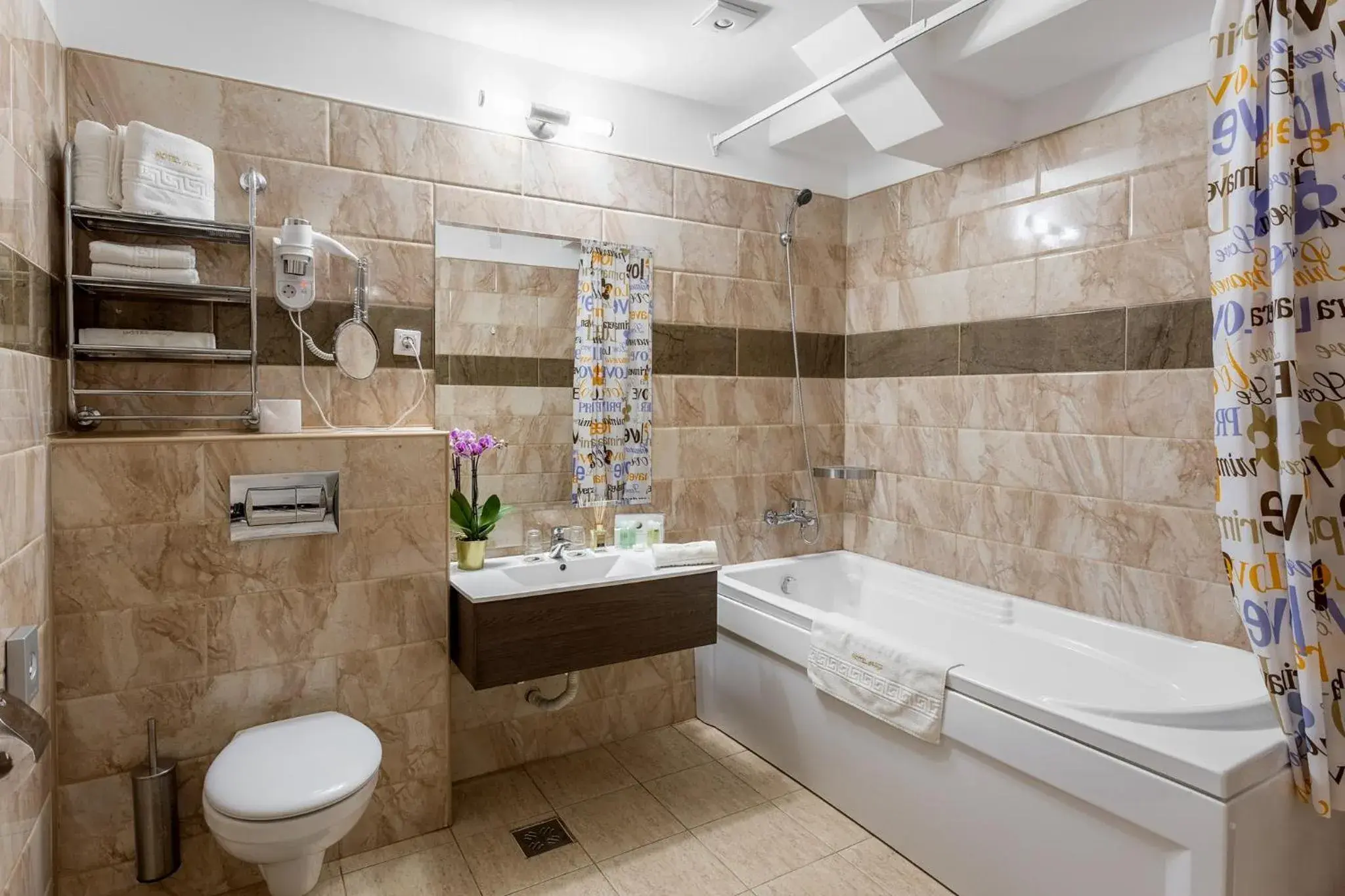 Bathroom in Prestige Boutique Hotel Craiova