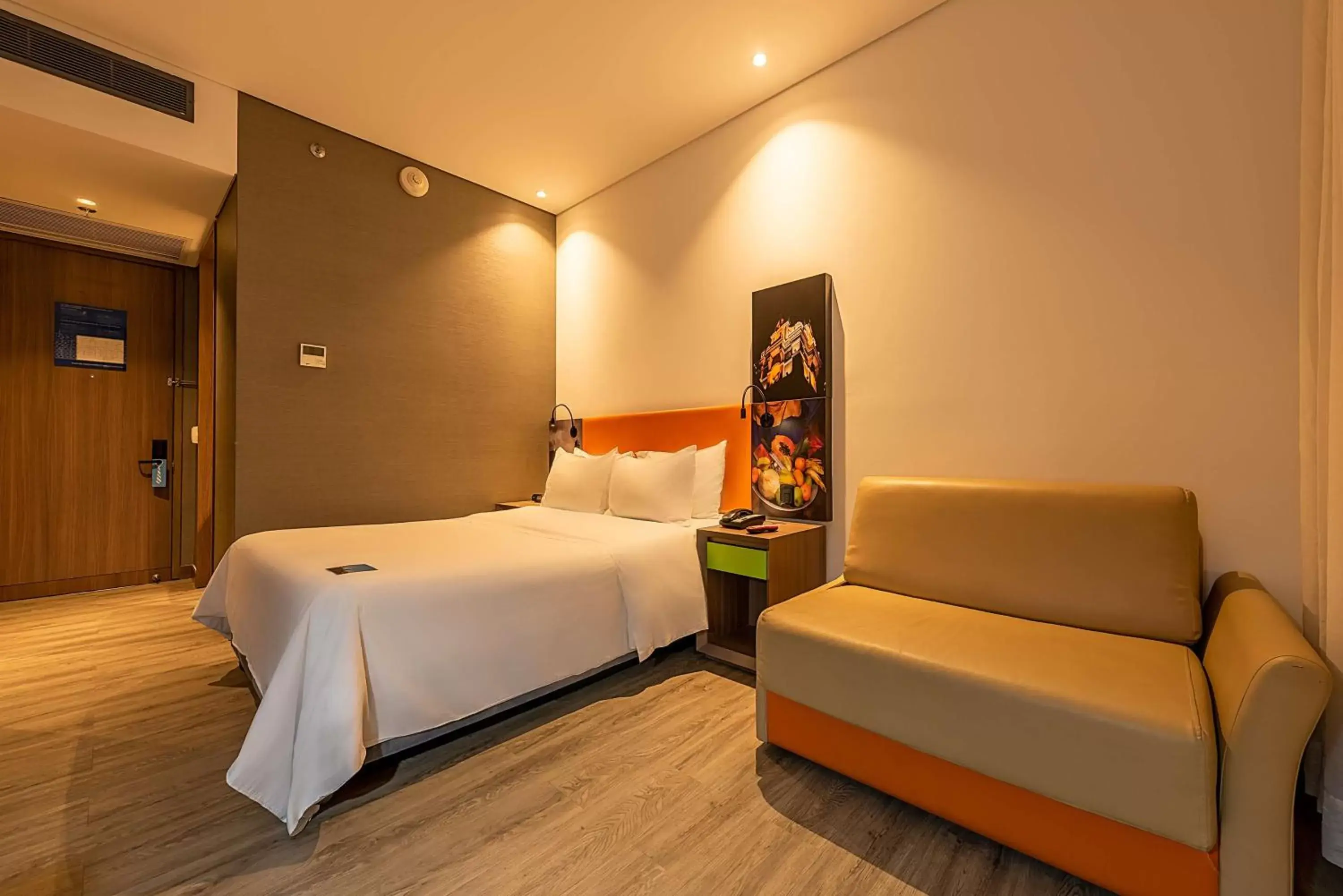 Bed in Hampton by Hilton Cartagena