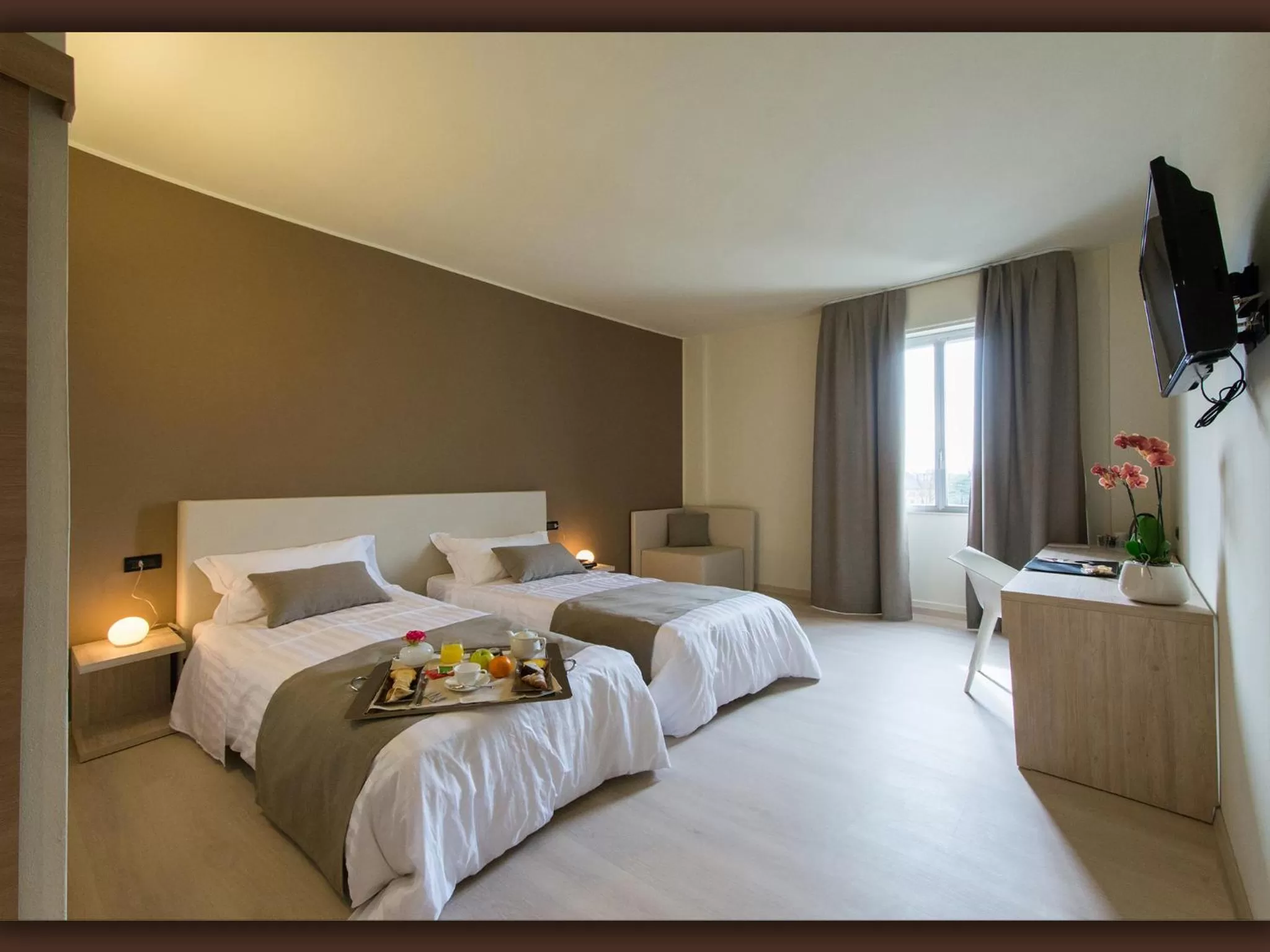 Bedroom, Bed in Helios Hotel