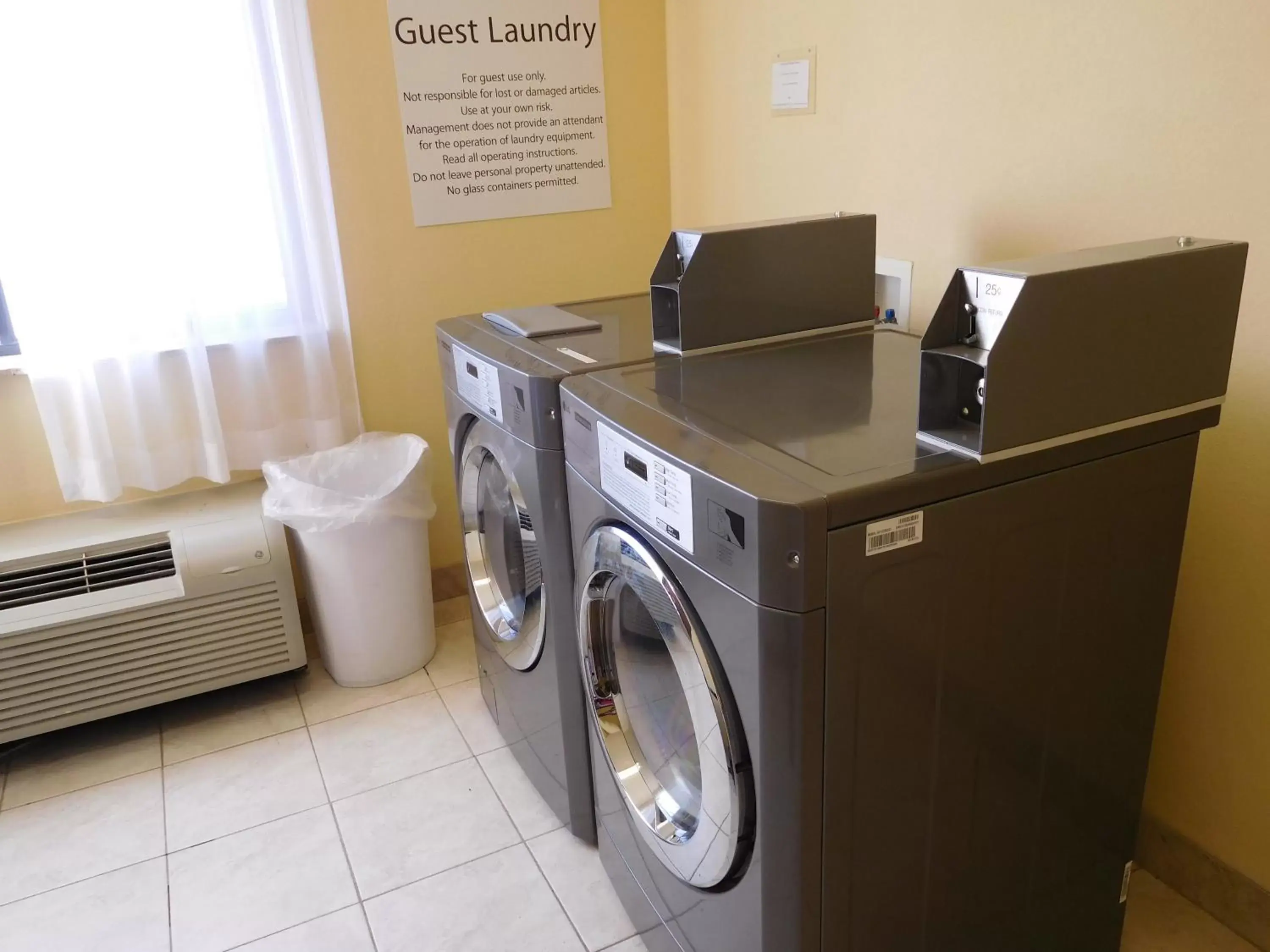 Lobby or reception in Holiday Inn Express Ponca City by IHG Lobby or reception in Holiday Inn Express Ponca City by IHG