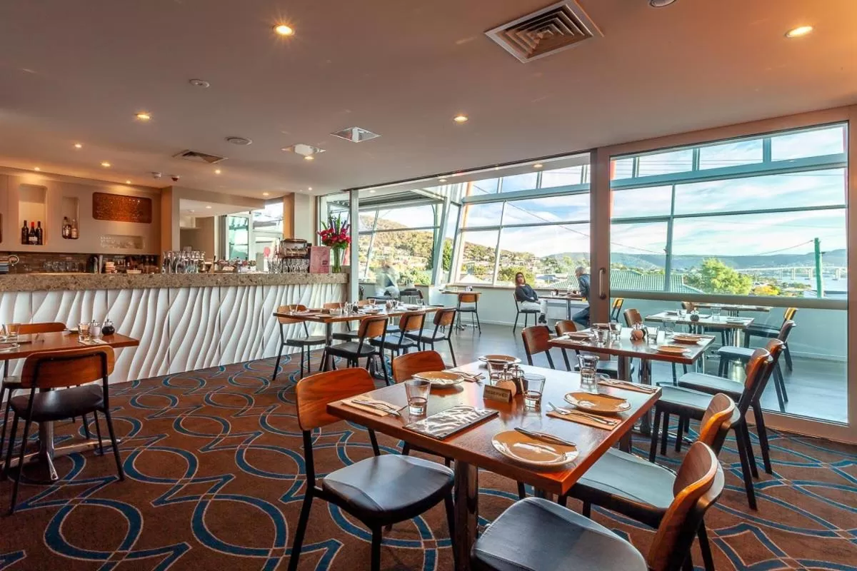 Restaurant/places to eat in Beltana Hotel