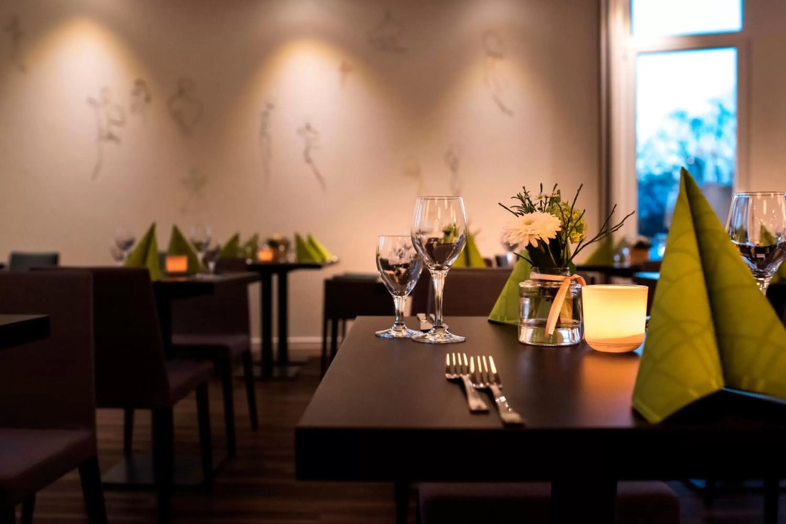 Restaurant/Places to Eat in Alexianer Hotel am Wasserturm