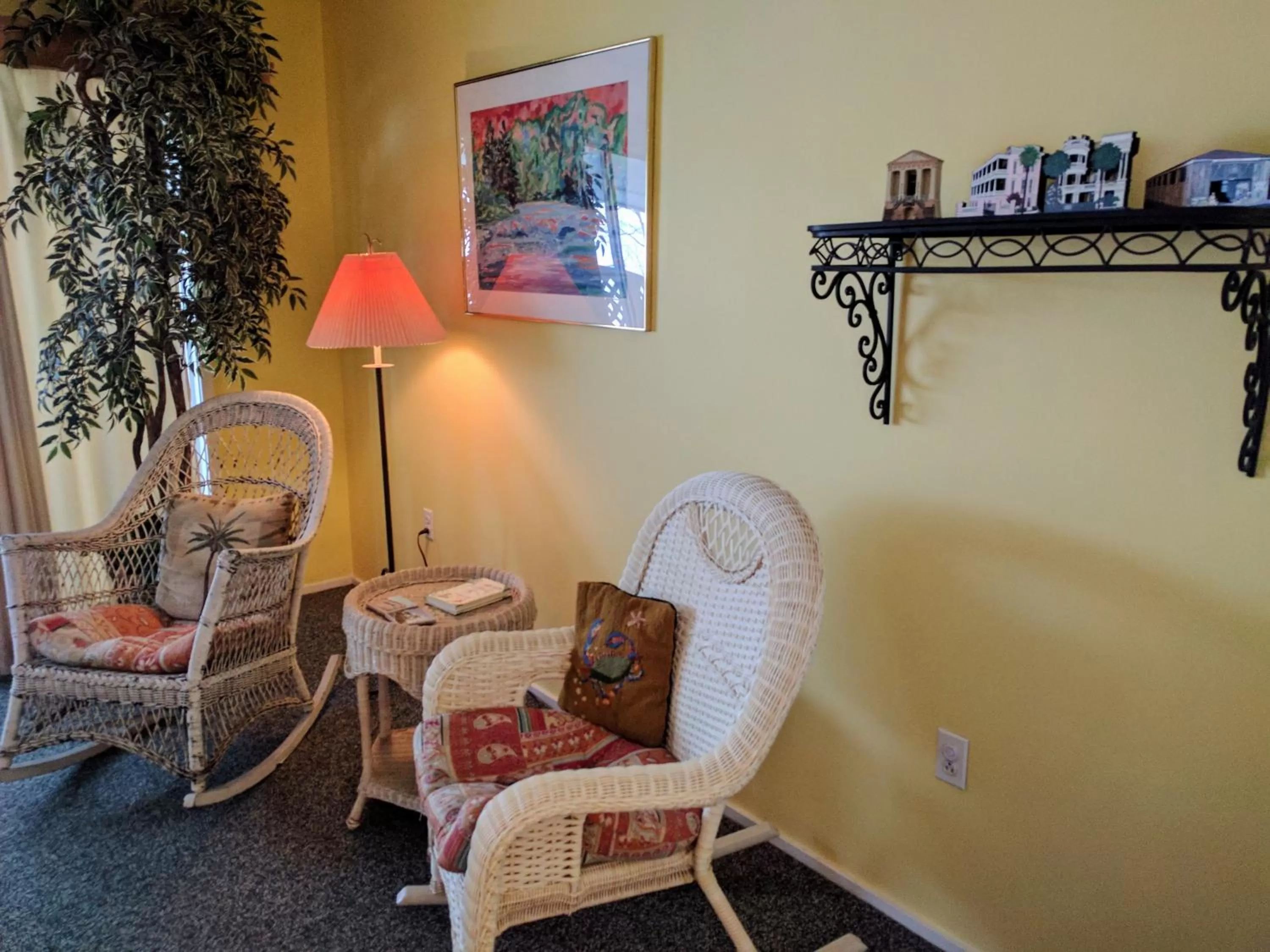 Seating Area in Ann Arbor Bed and Breakfast
