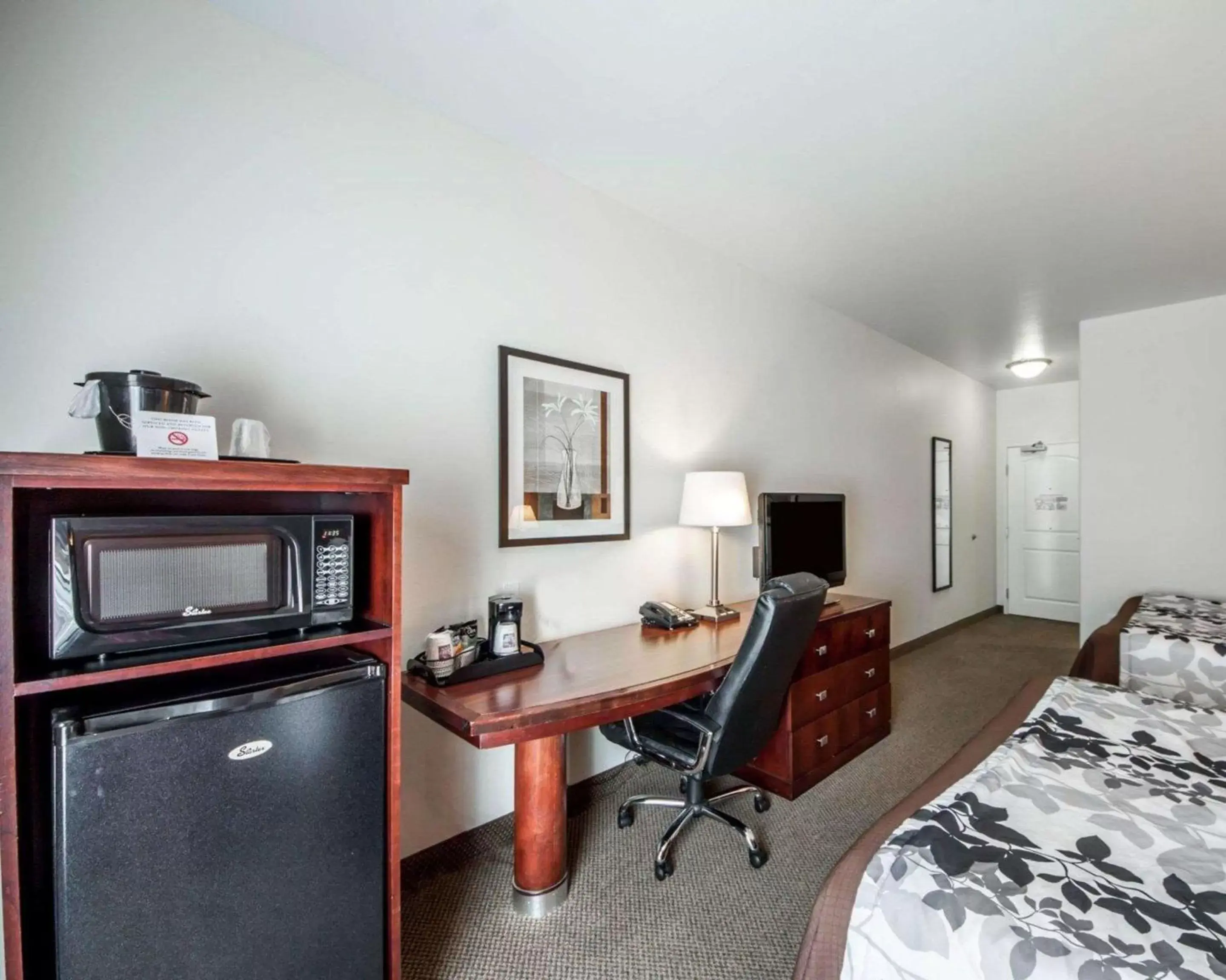 Queen Room with Two Queen Beds - Non-Smoking in Sleep Inn & Suites Lawton Near Fort Sill Queen Room with Two Queen Beds - Non-Smoking in Sleep Inn & Suites Lawton Near Fort Sill