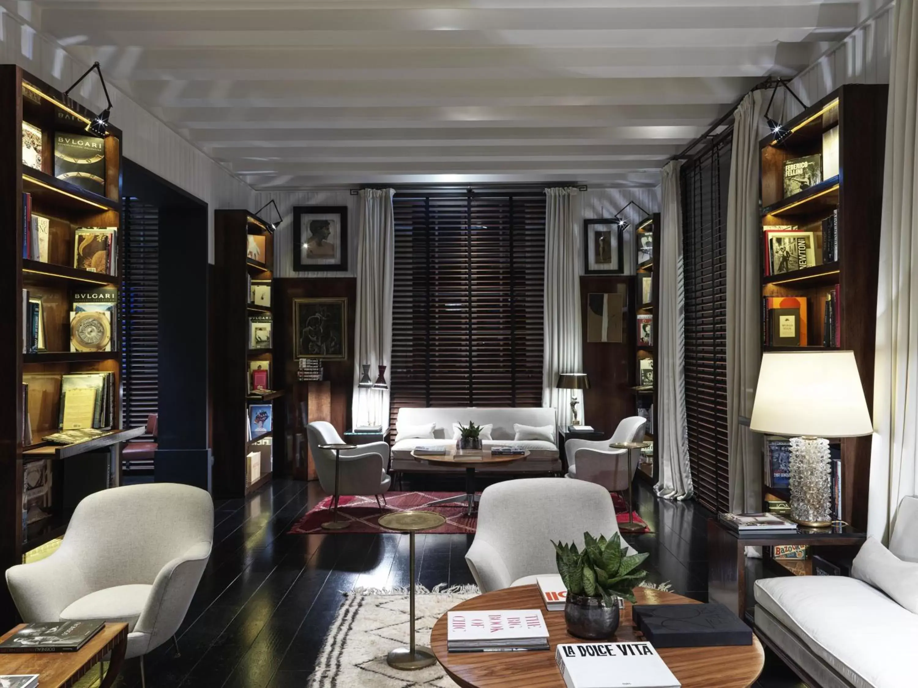 Library in J.K. Place Roma - The Leading Hotels of the World