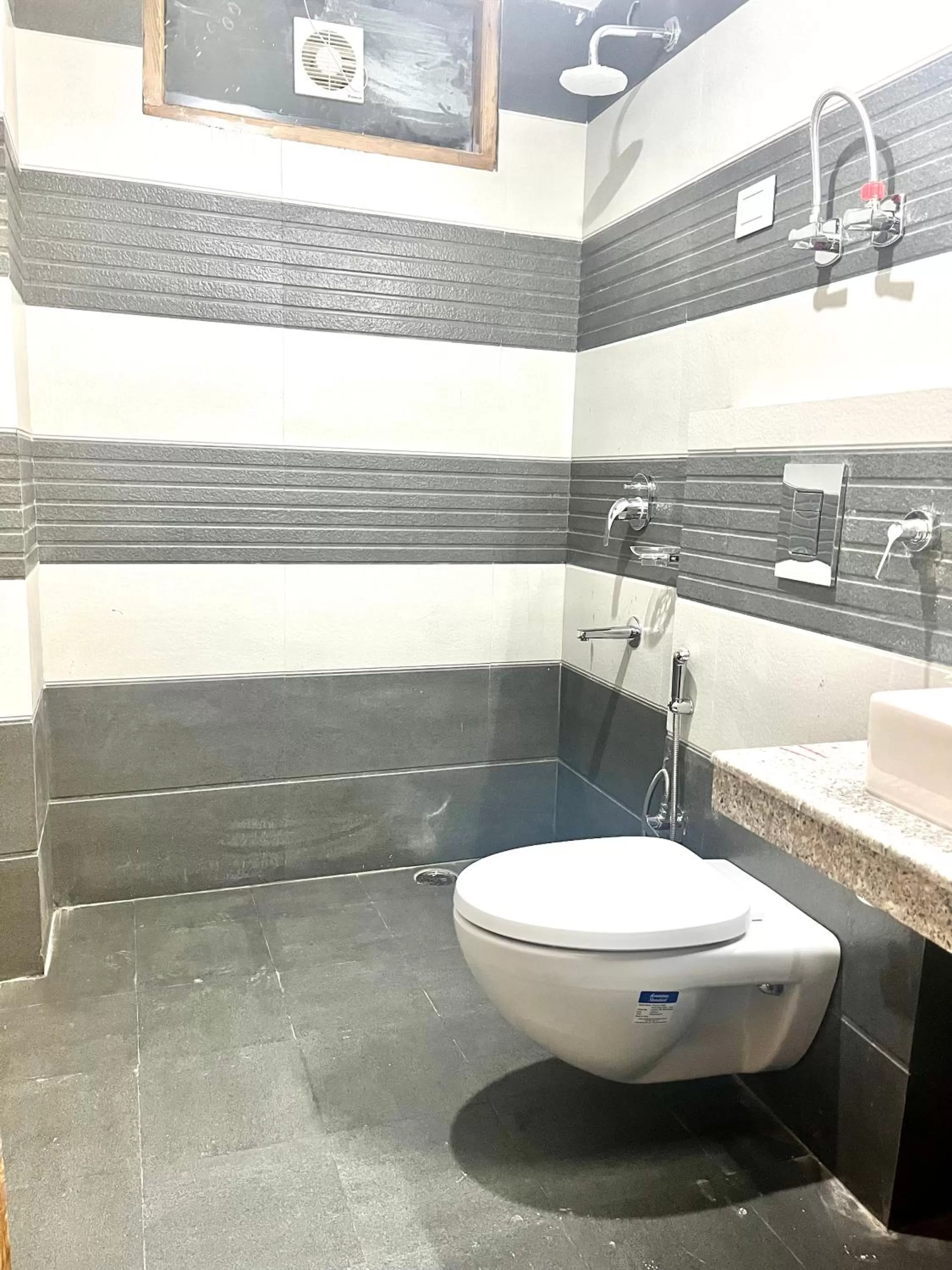 Shower, Bathroom in Himalayan Riverside Resort, Manali