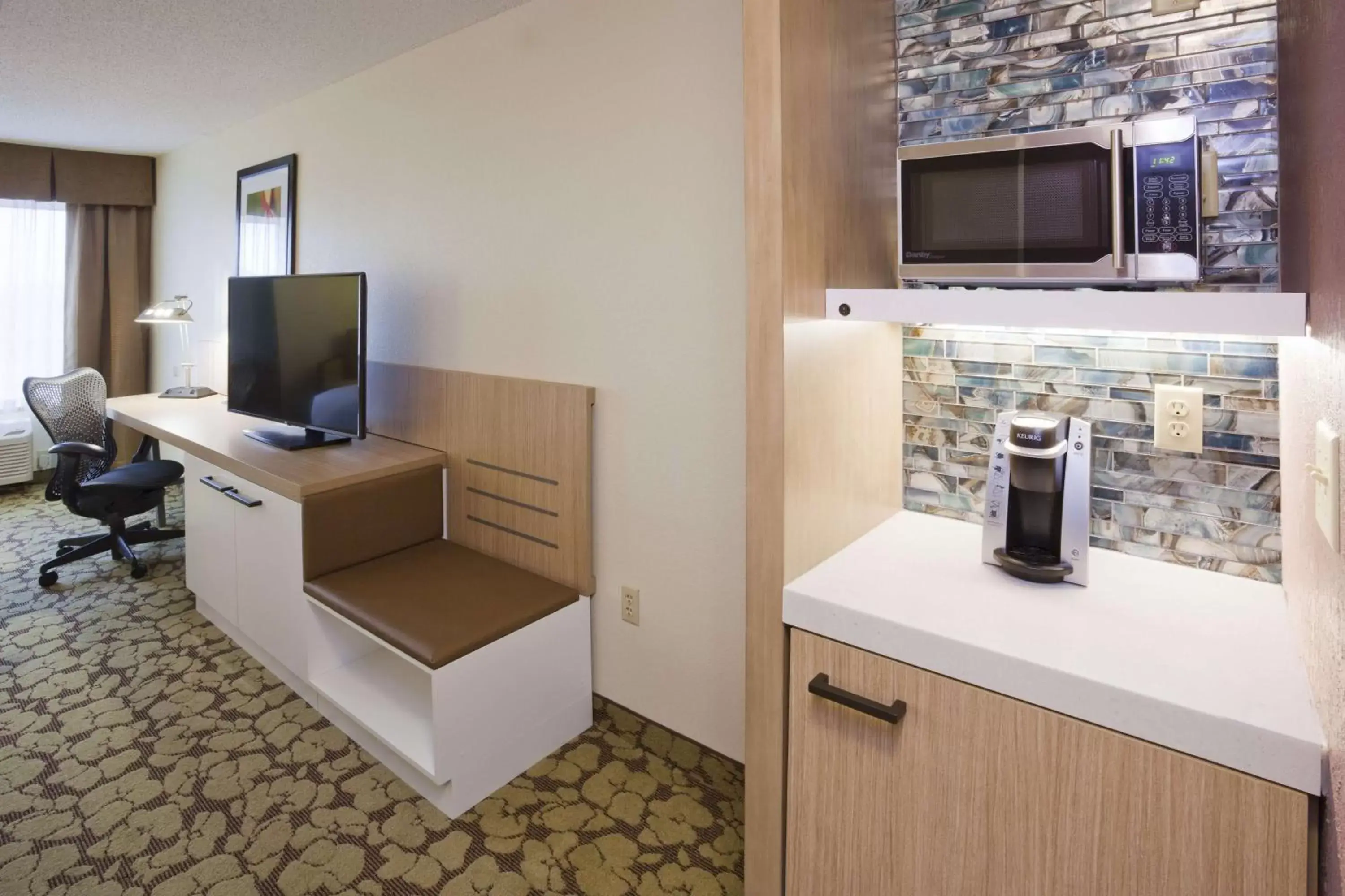 Bedroom in Hilton Garden Inn Minneapolis Eagan Bedroom in Hilton Garden Inn Minneapolis Eagan