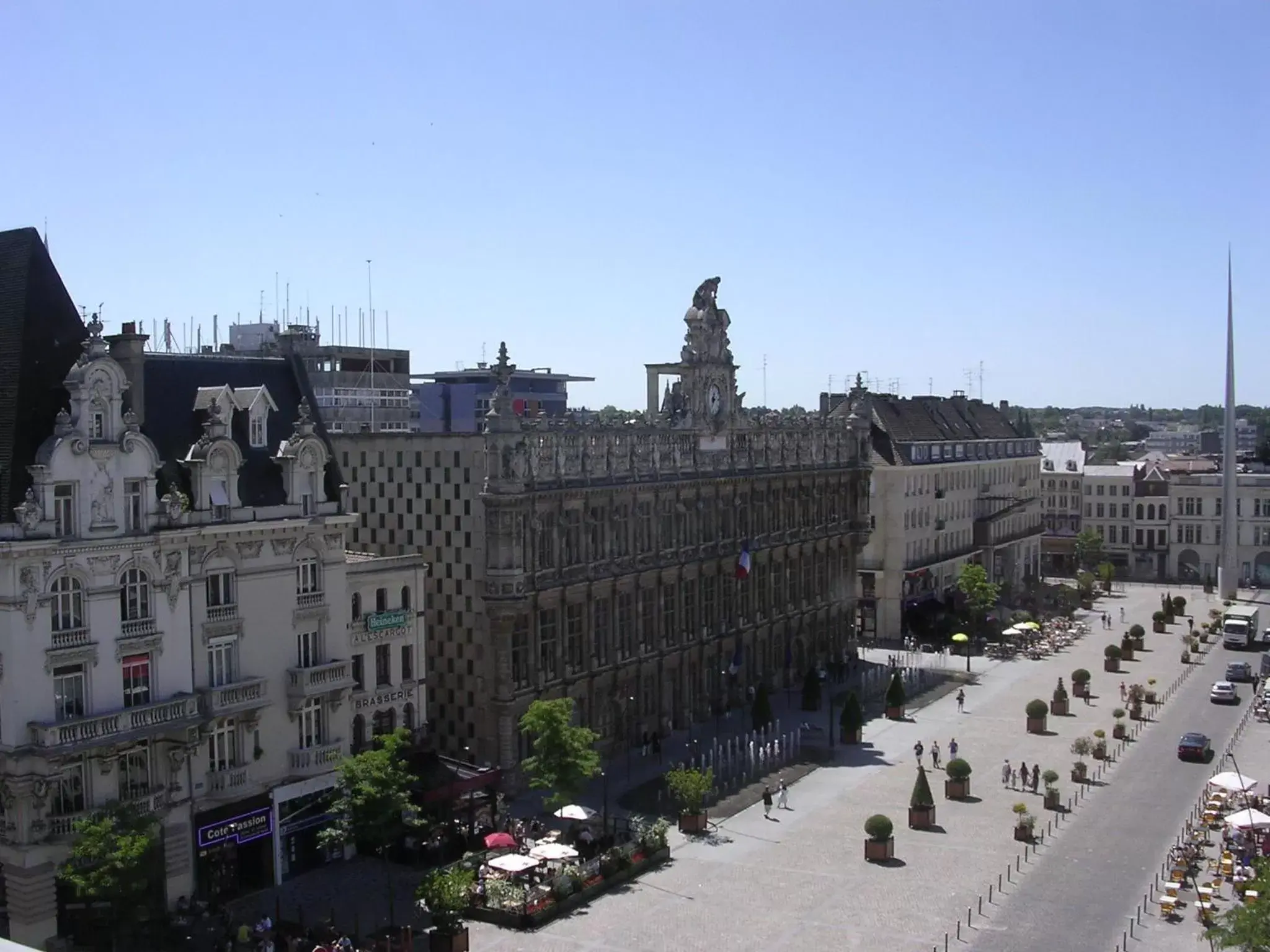 Area and facilities in Brit Hotel Notre Dame