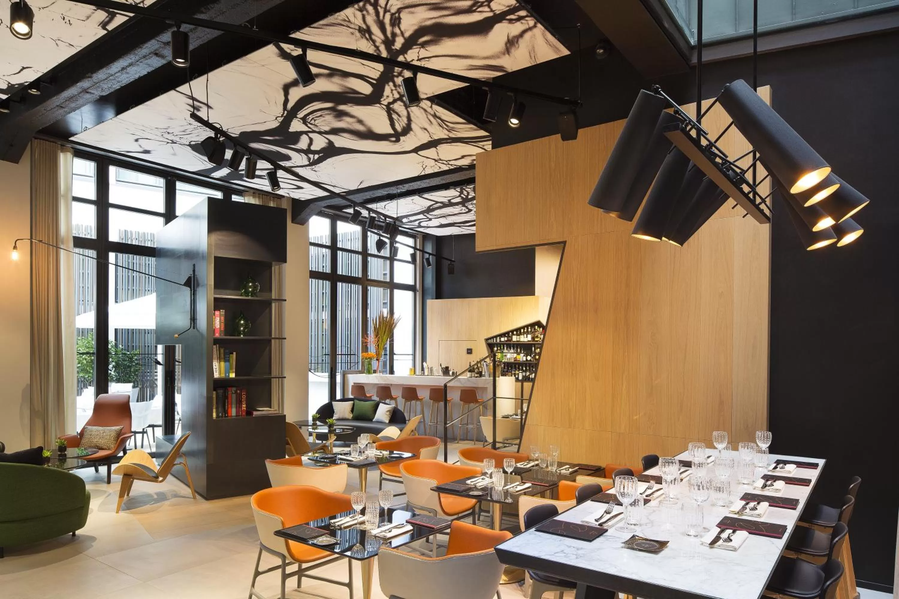 Lounge or bar in Le Cinq Codet