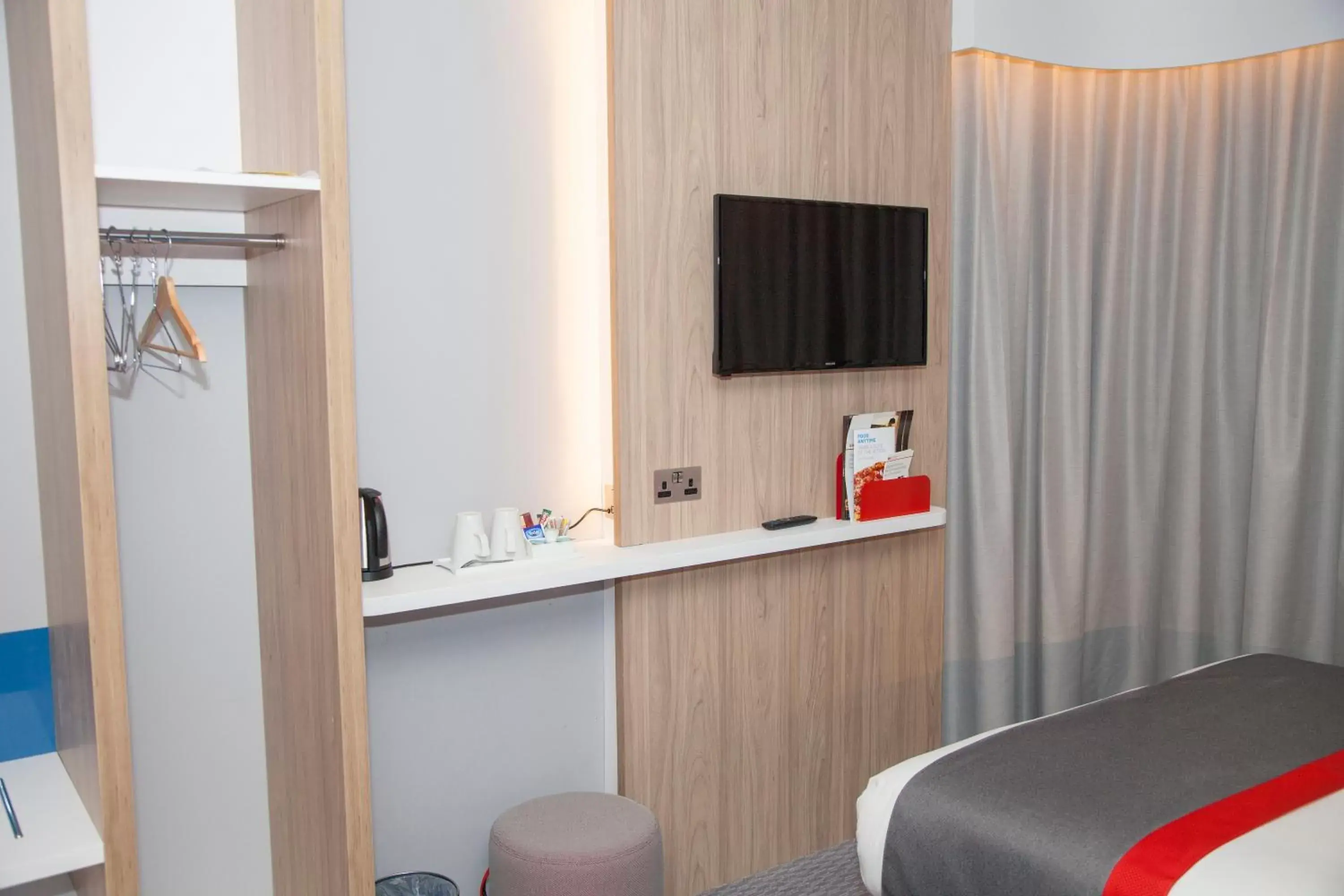Other, Bed in Holiday Inn Express Cardiff Bay by IHG Other, Bed in Holiday Inn Express Cardiff Bay by IHG