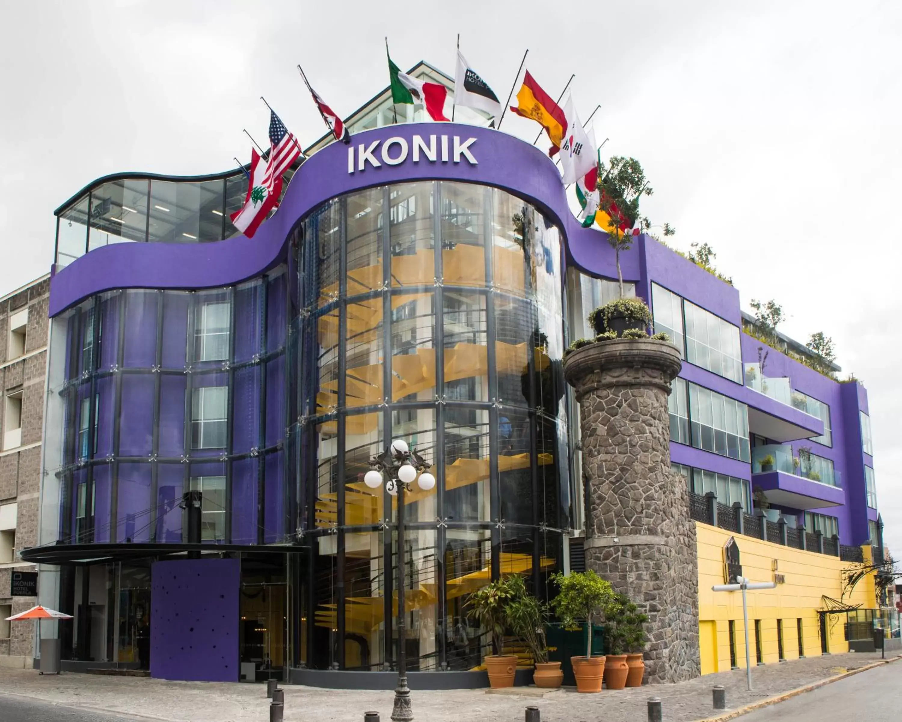 Property Building in Ikonik Hotel Puebla