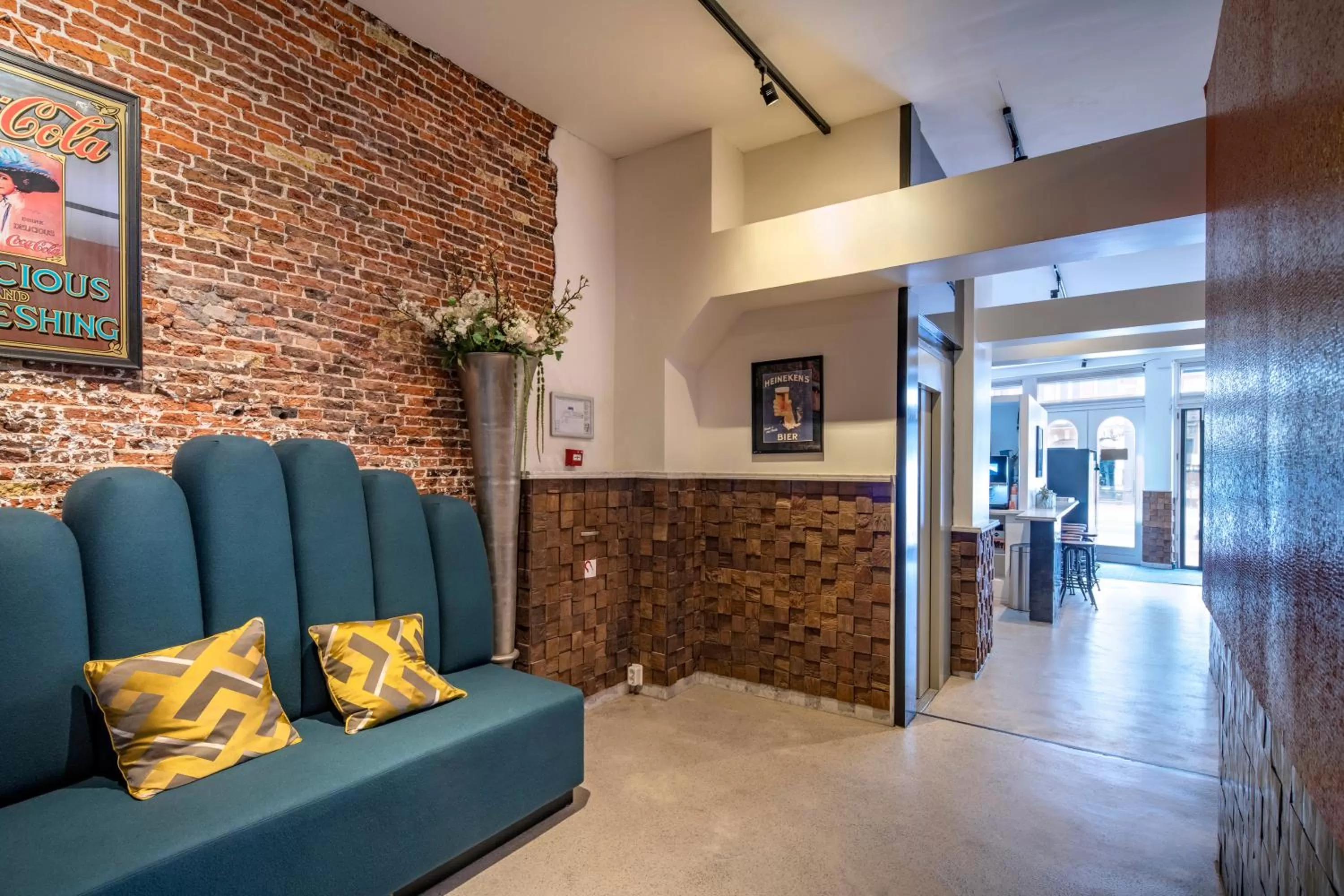 Living room in Sotel Amsterdam Central Station