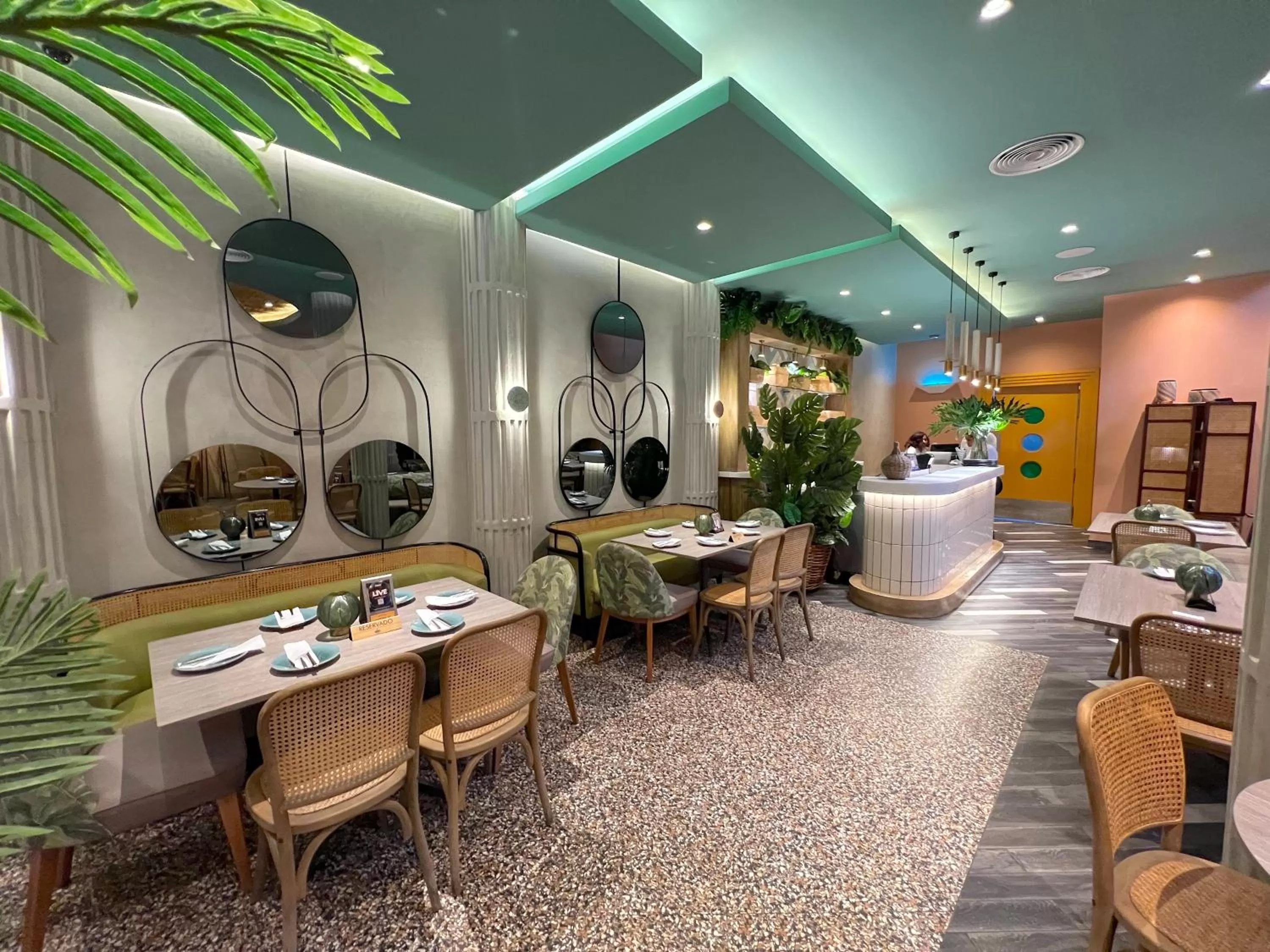 Restaurant/Places to Eat in FIESTA SOL CARIBE playa LOS CORALES