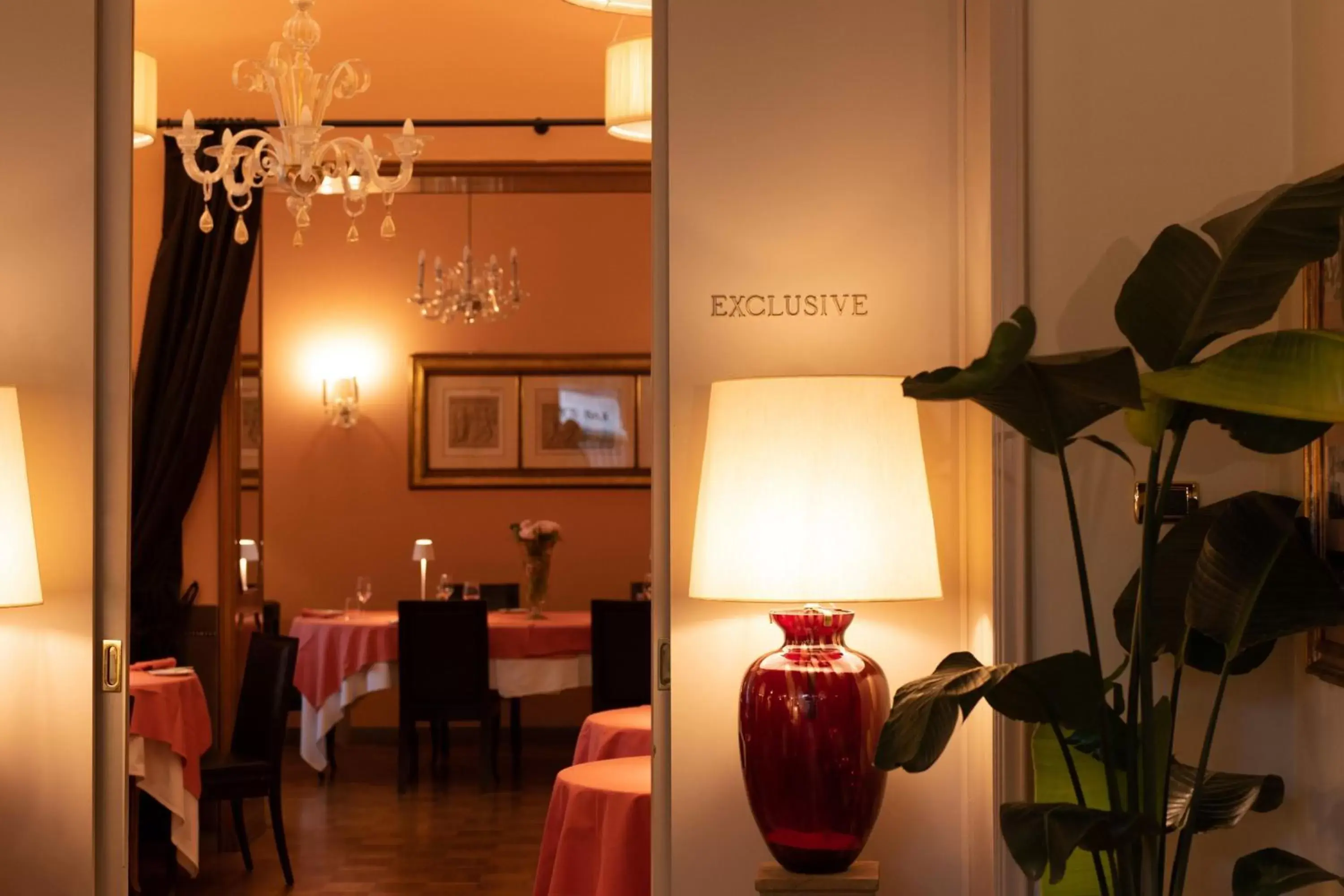 Restaurant/Places to Eat in Sina Villa Medici, Autograph Collection