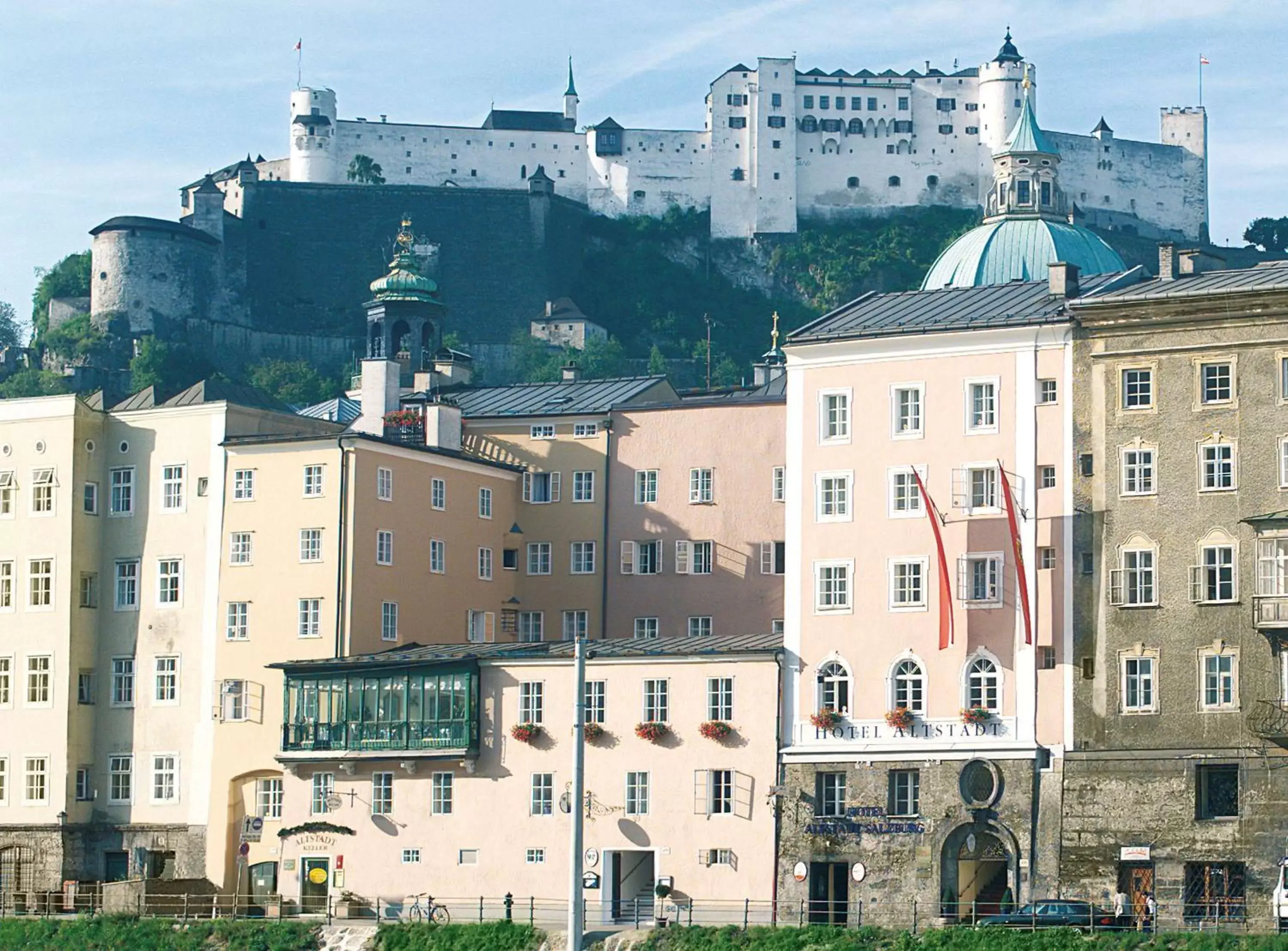 Property building, Neighborhood in Radisson Blu Hotel Altstadt