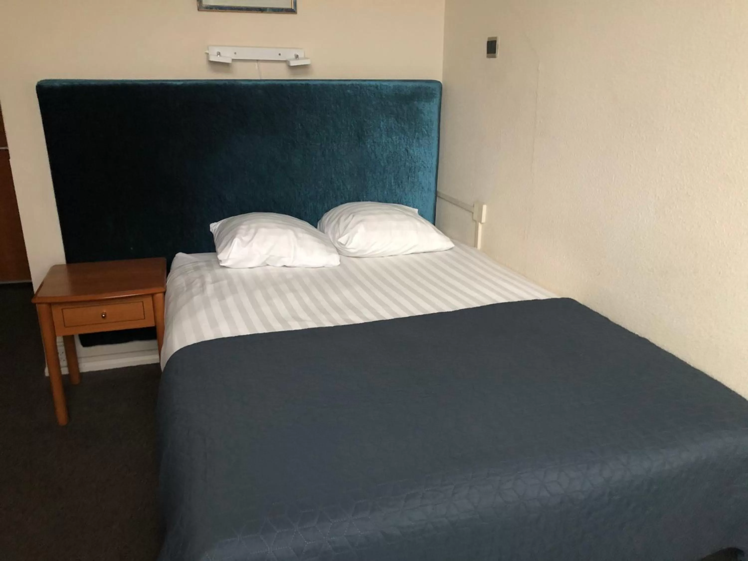 Bedroom, Bed in Hotel Wilhelmina