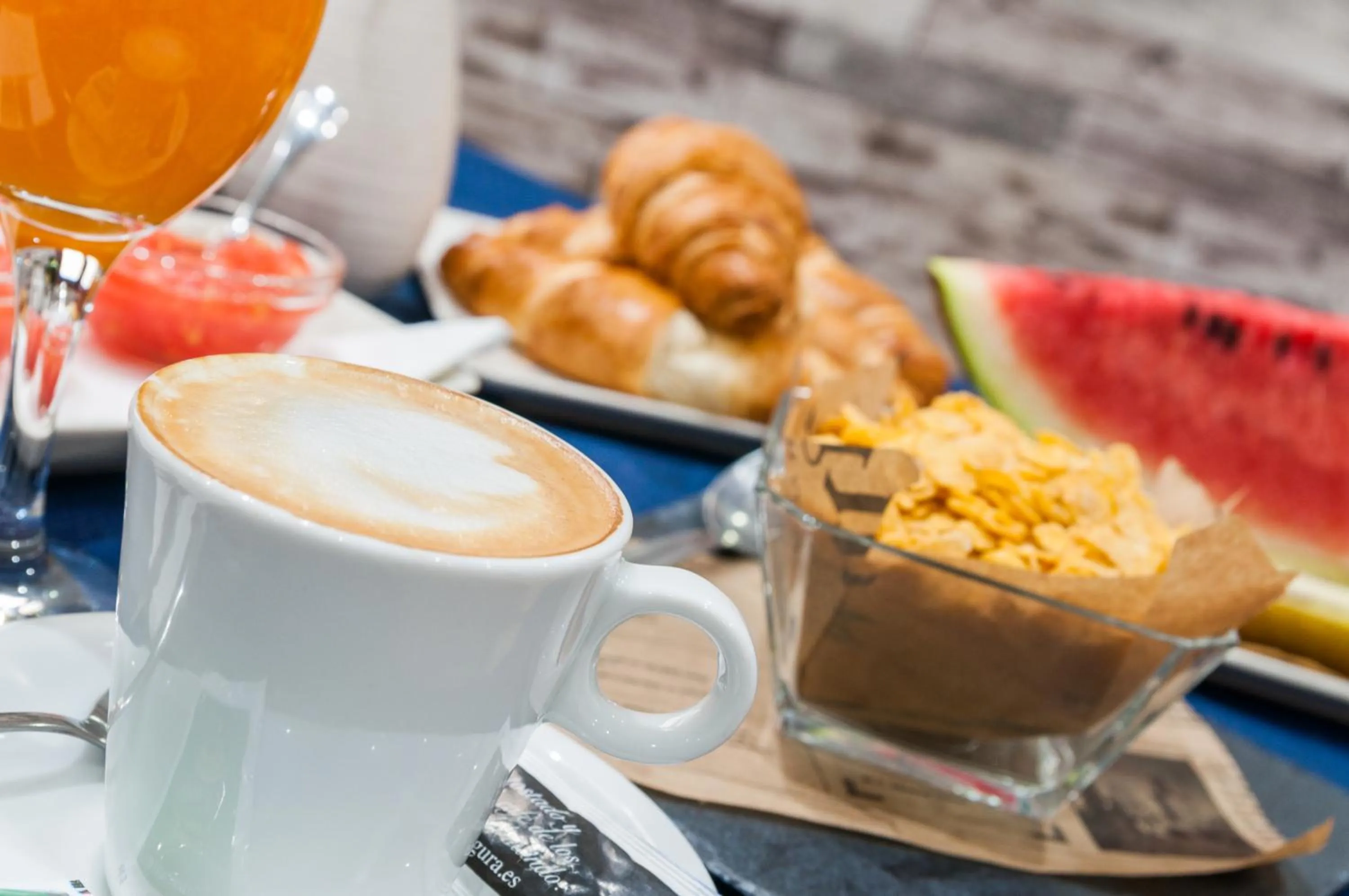 Breakfast in Hotel Victoria