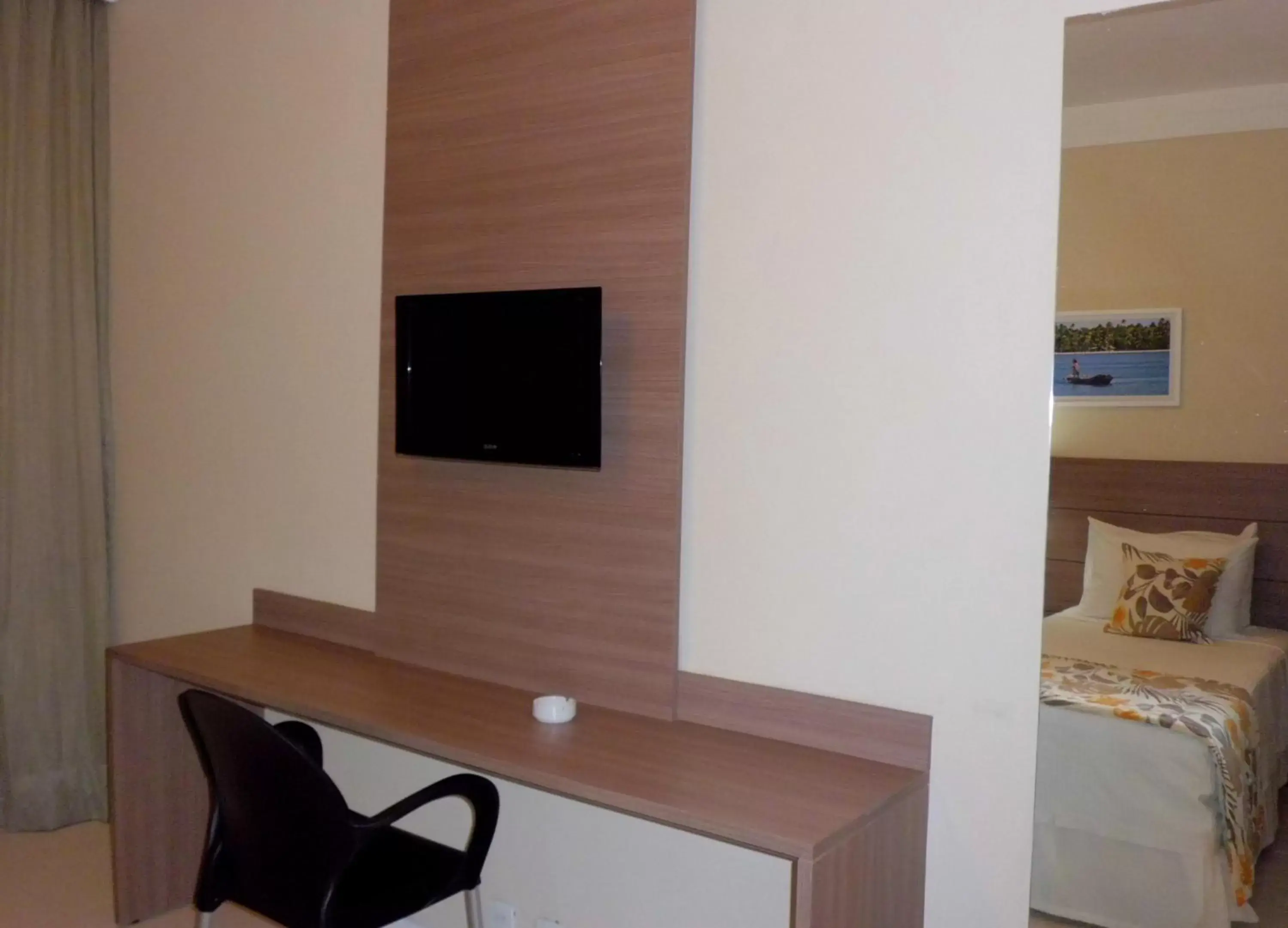 Photo of the whole room, TV/Entertainment Center in Rede Andrade Barra