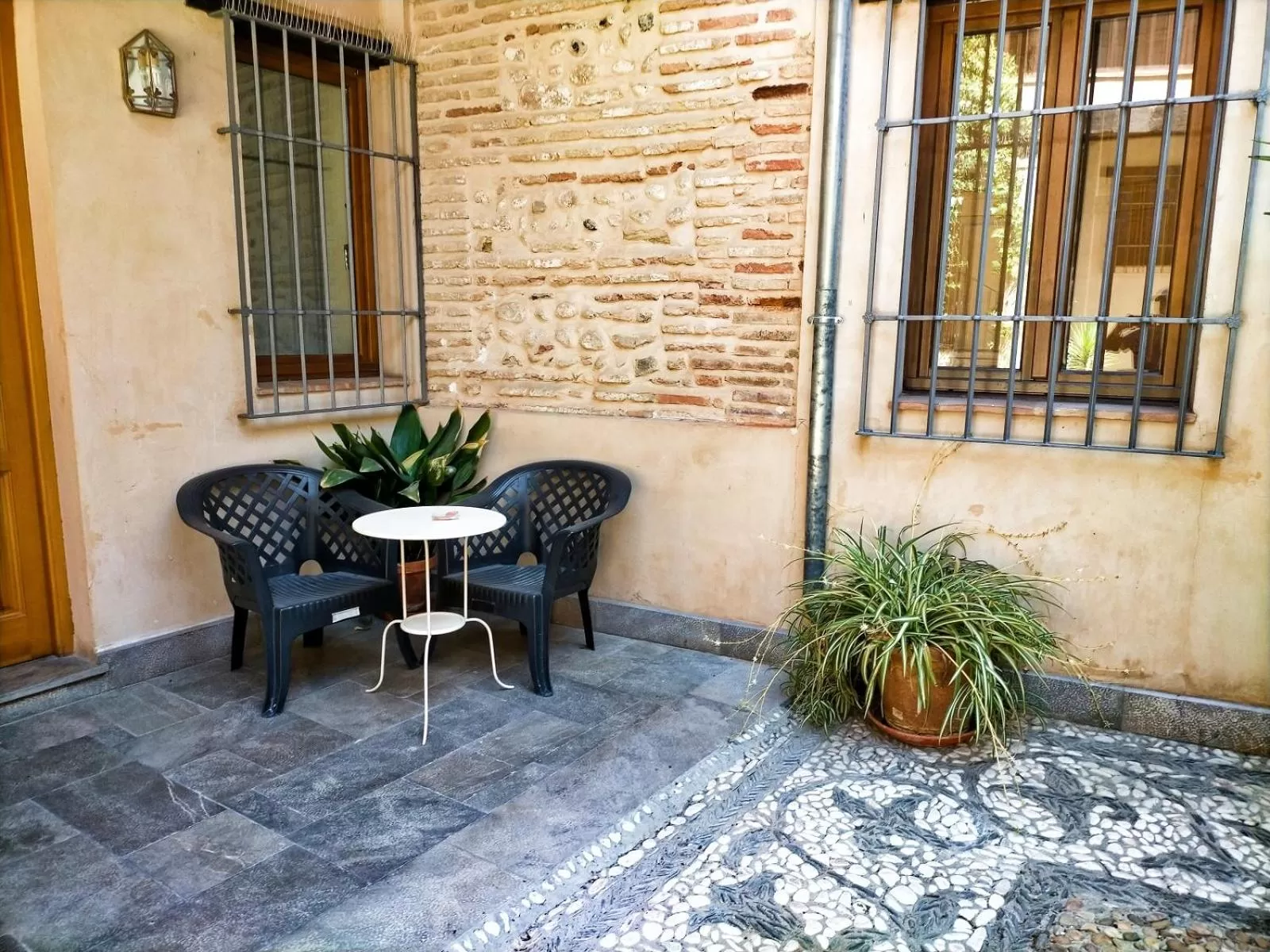Patio in Abadia Suites