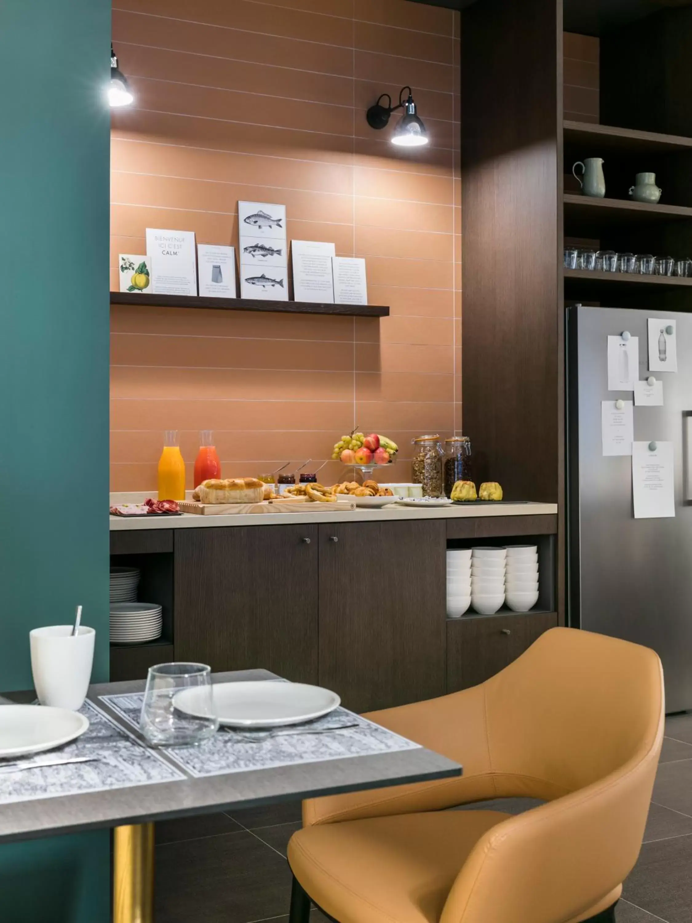 Buffet breakfast, Restaurant/Places to Eat in Okko Hotels Strasbourg Centre
