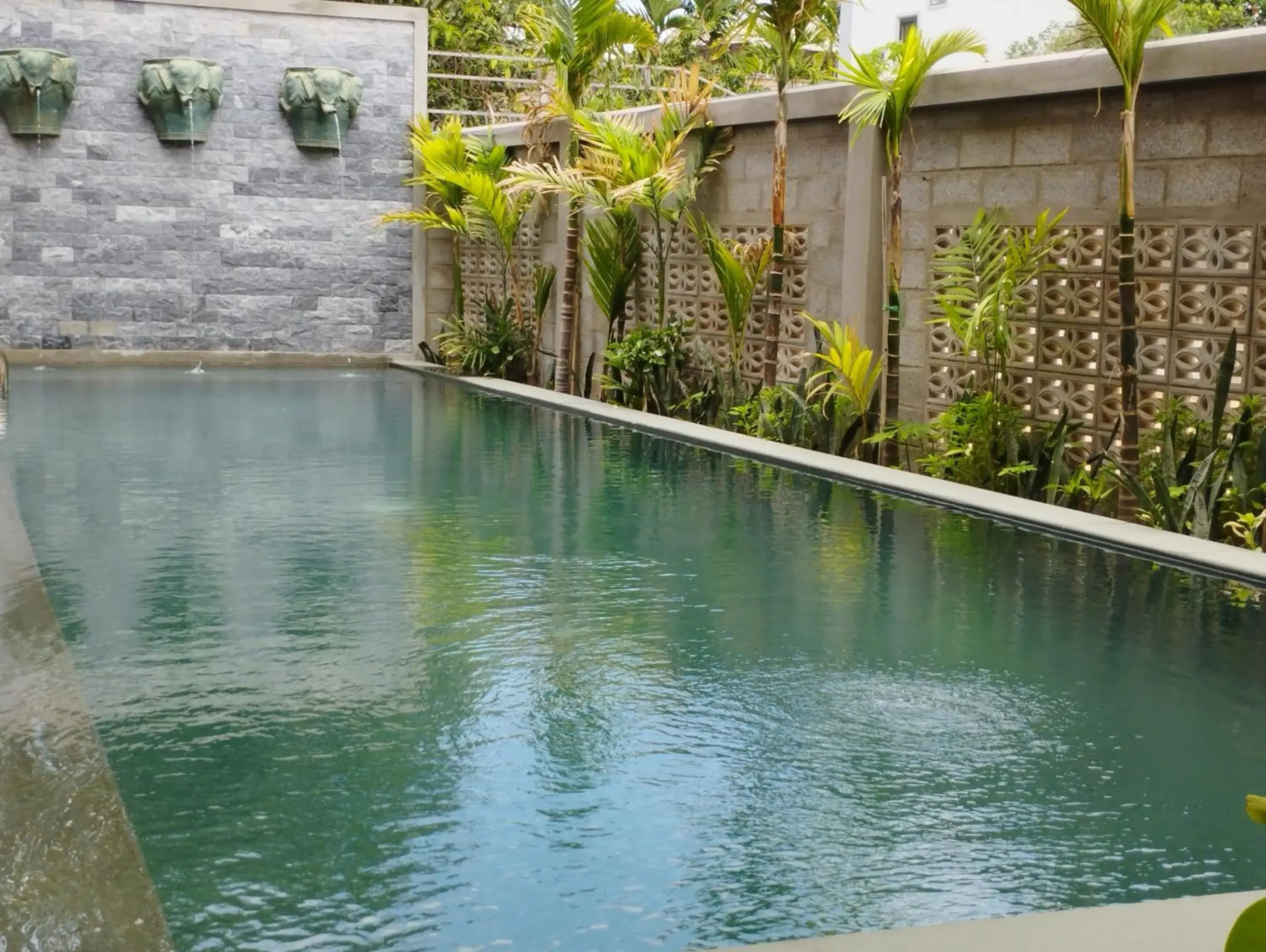 Swimming pool in Bou Savy Guesthouse Swimming pool in Bou Savy Guesthouse