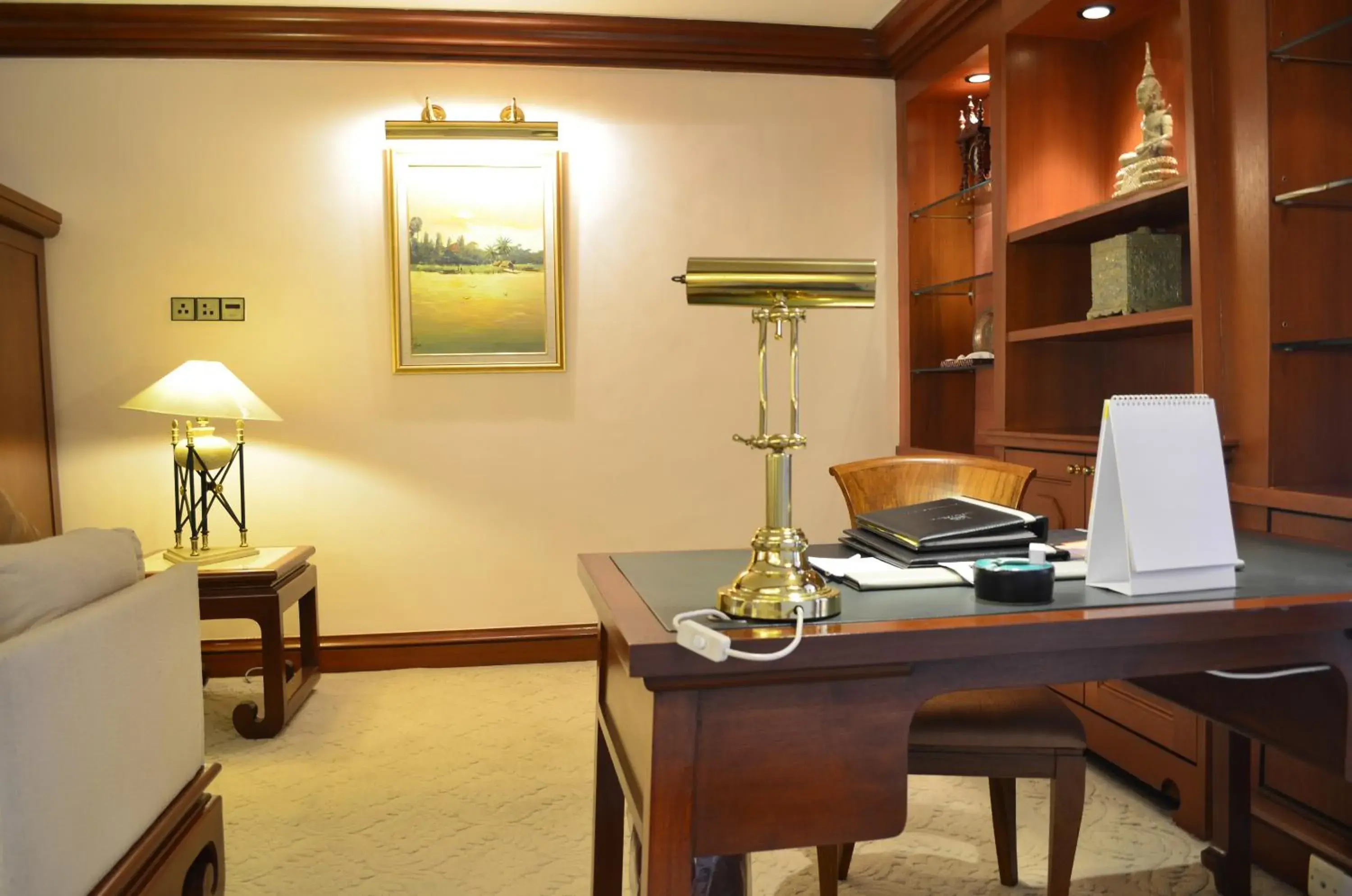 Living room in Hotel Cambodiana