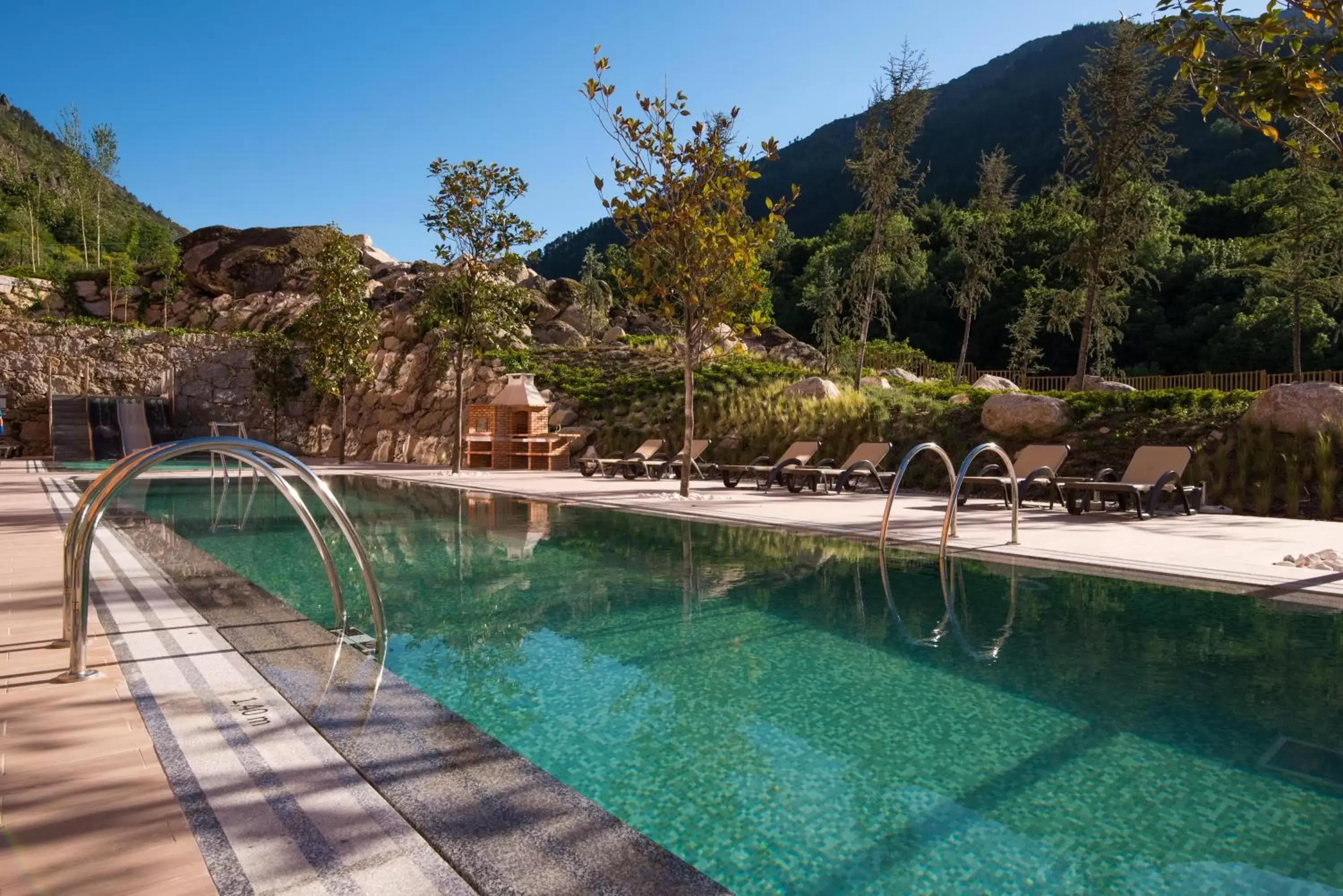 Swimming Pool in Vila Gale Serra da Estrela