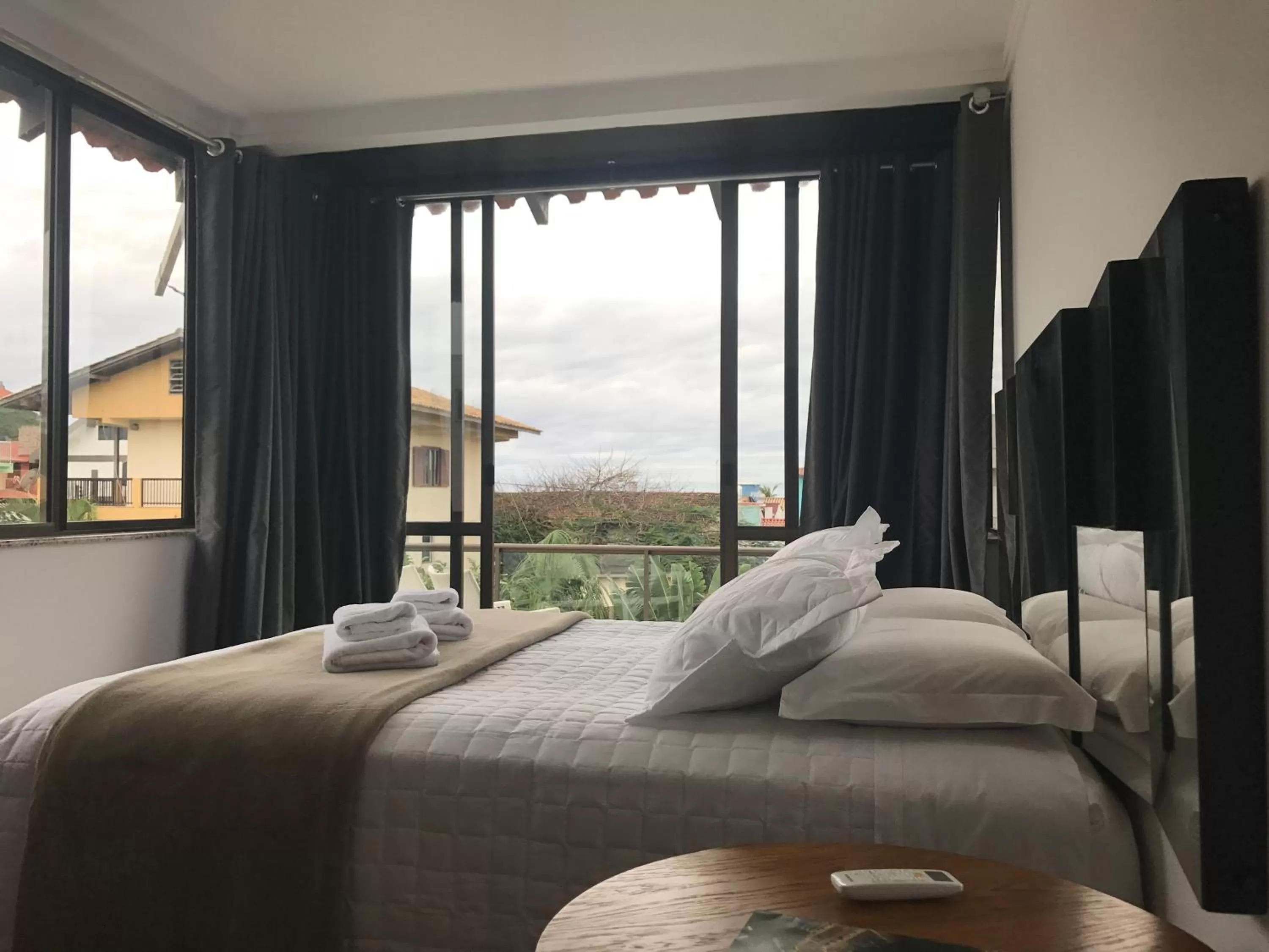 Lake view, Bed in Pousada Casa da Praia