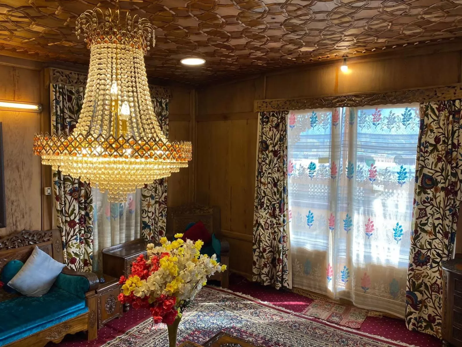 Living room in Nazneen Group Of Houseboats