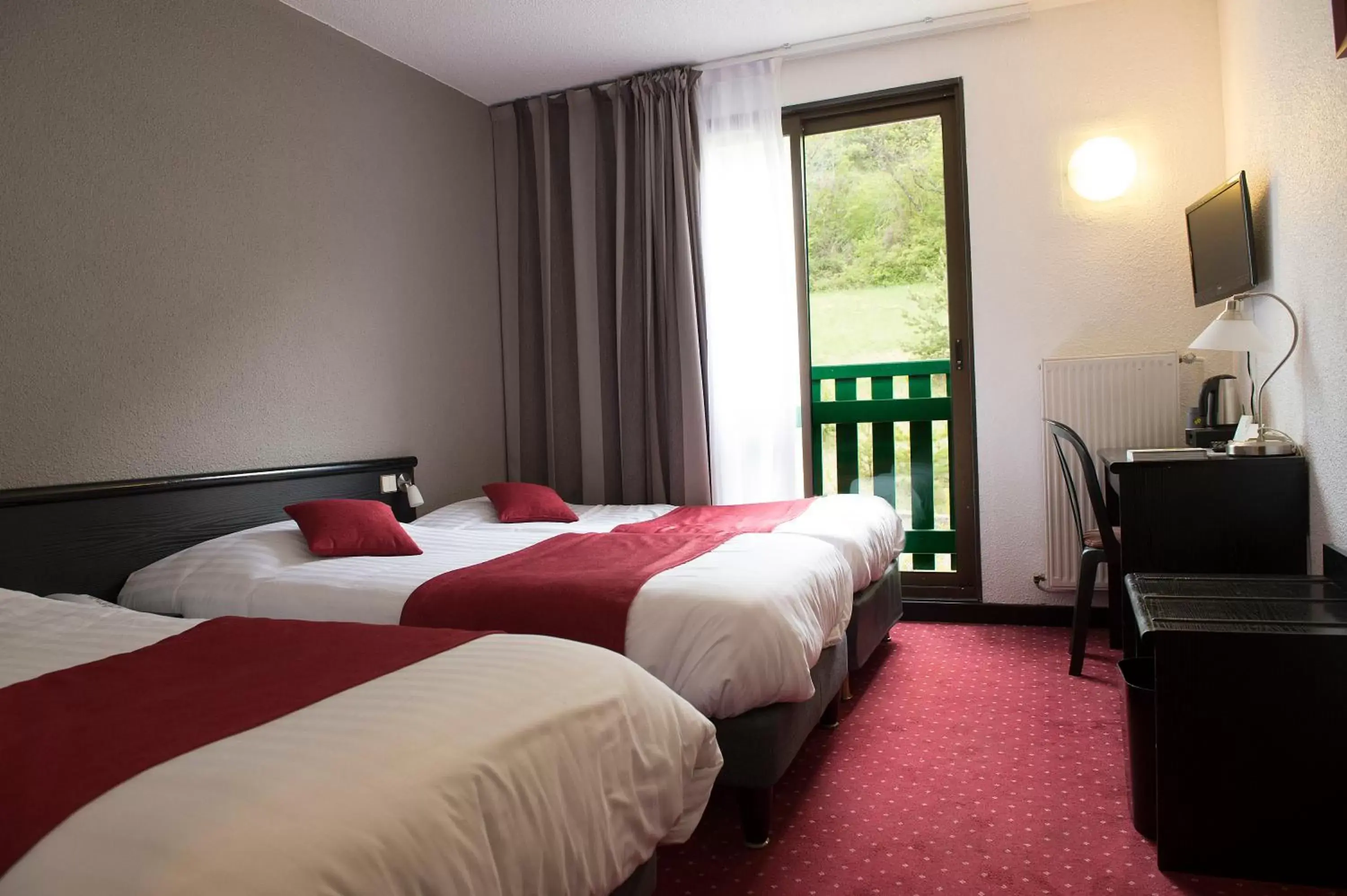 Photo of the whole room, Bed in Logis Murtel Photo of the whole room, Bed in Logis Murtel