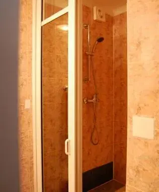 Bathroom in Euro Hotel