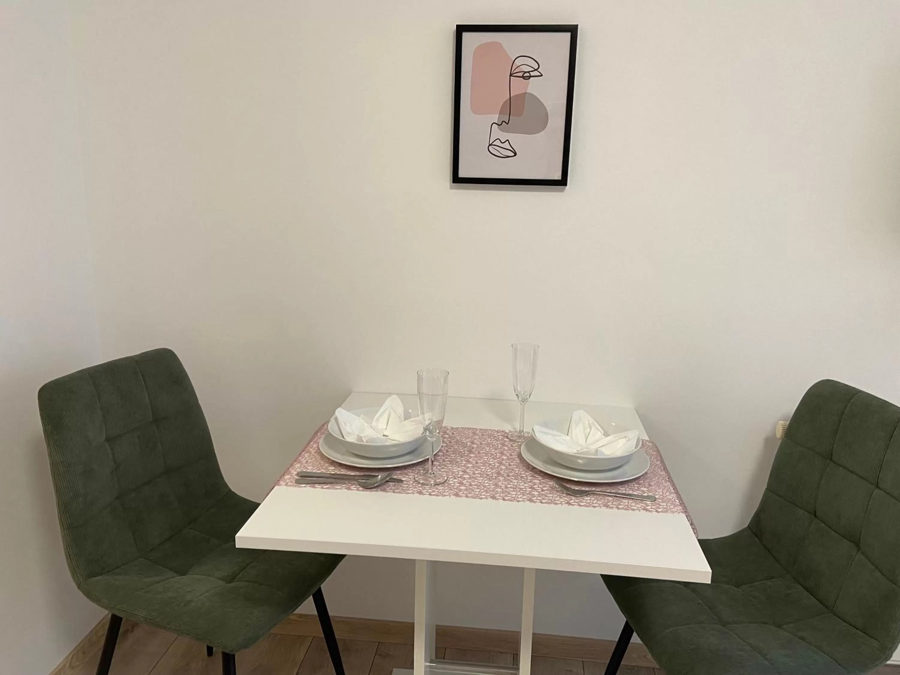 Dining area in Villa Tara Bük