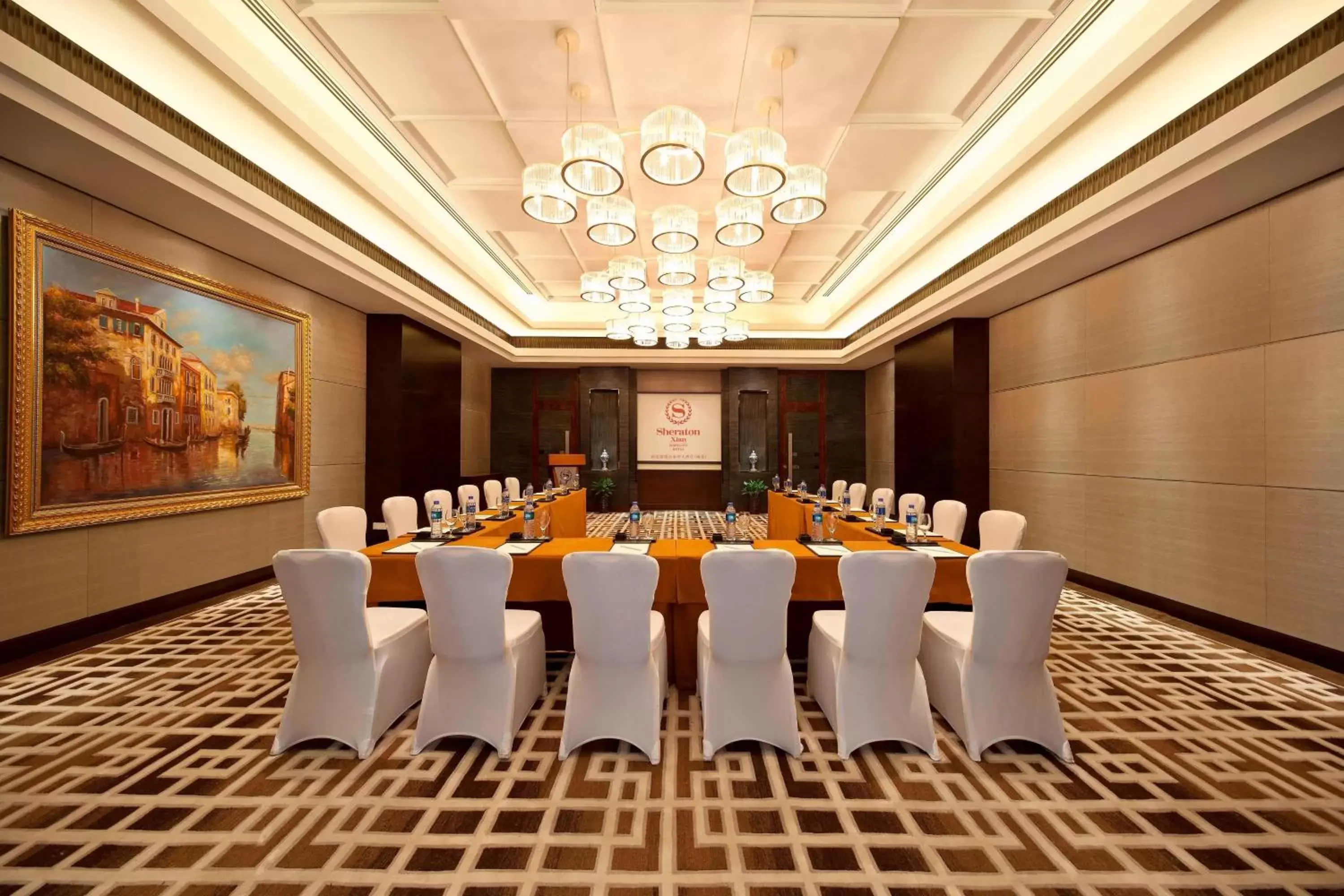 Meeting/conference room in Sheraton Xi'an North City Hotel