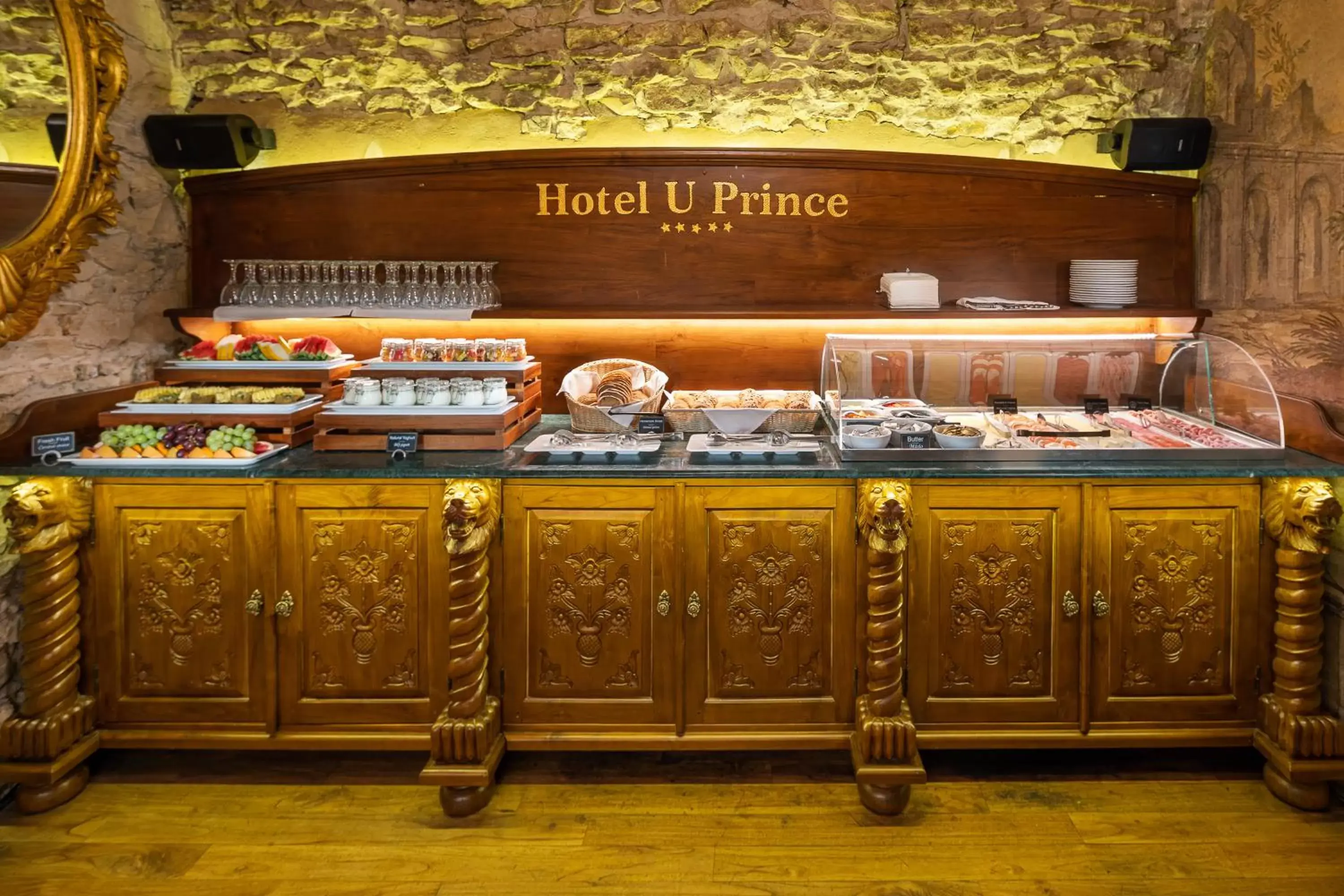 Meals in Hotel U Prince Prague by BHG