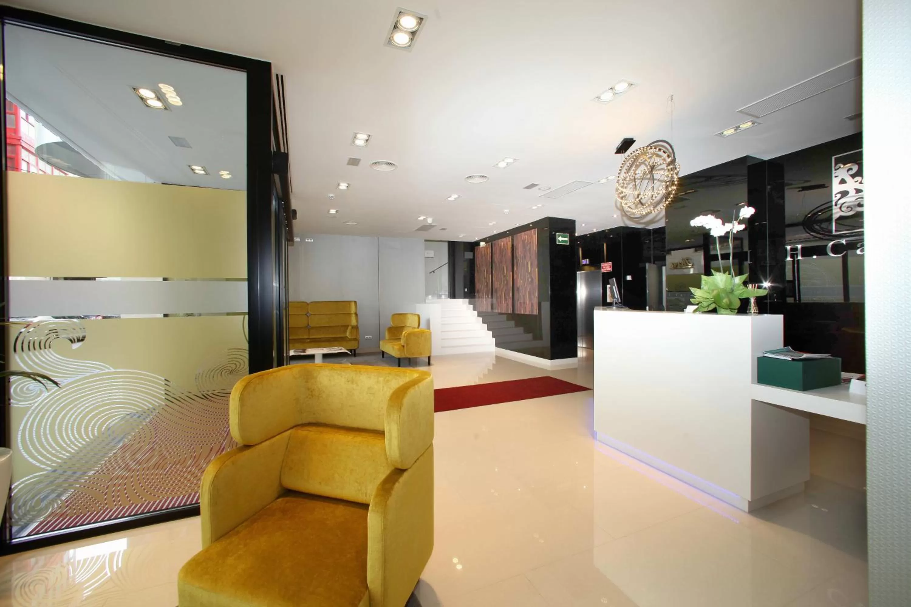 Lobby or reception in Hotel Cardenal