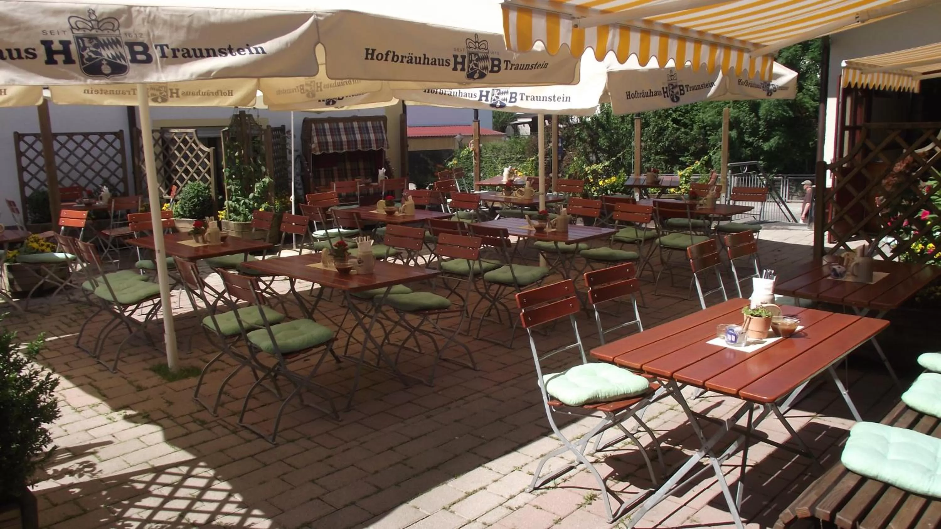 Restaurant/places to eat in Hotel Schwaiger