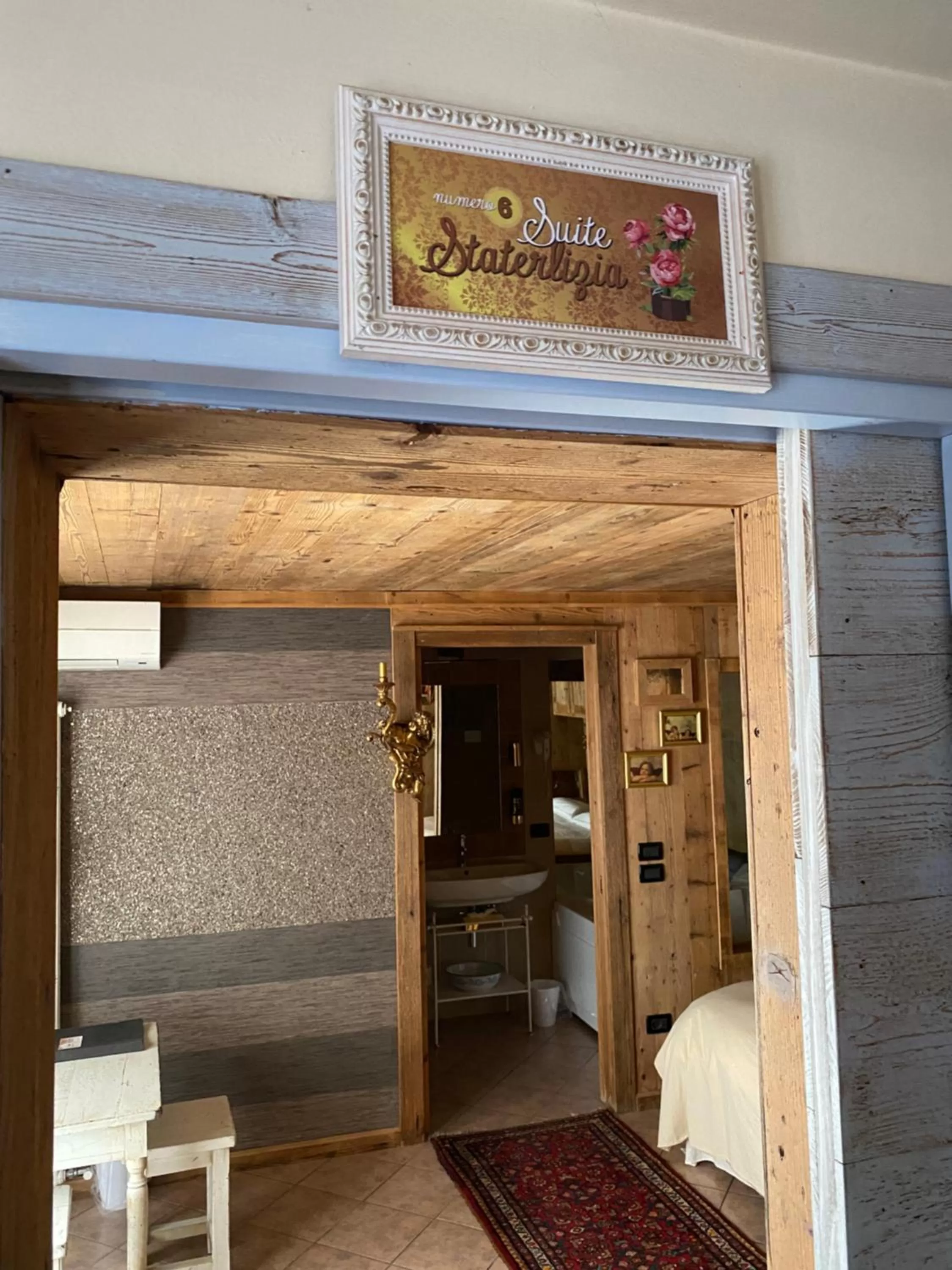 Facade/entrance, Bed in Le Fate Corbezzole